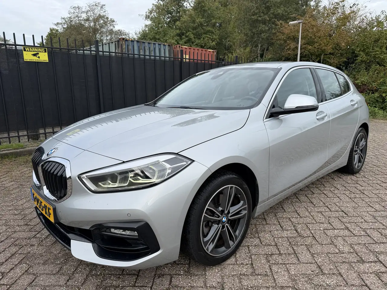 BMW 118