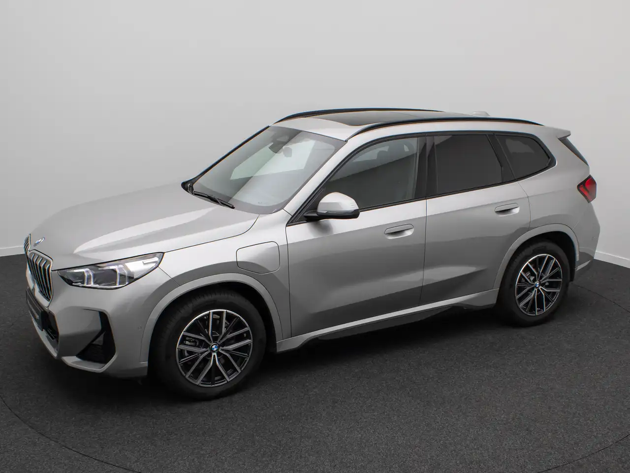 BMW X1 M Sport DAB Kamera H K Panorama 18Zoll, миниатюра 12
