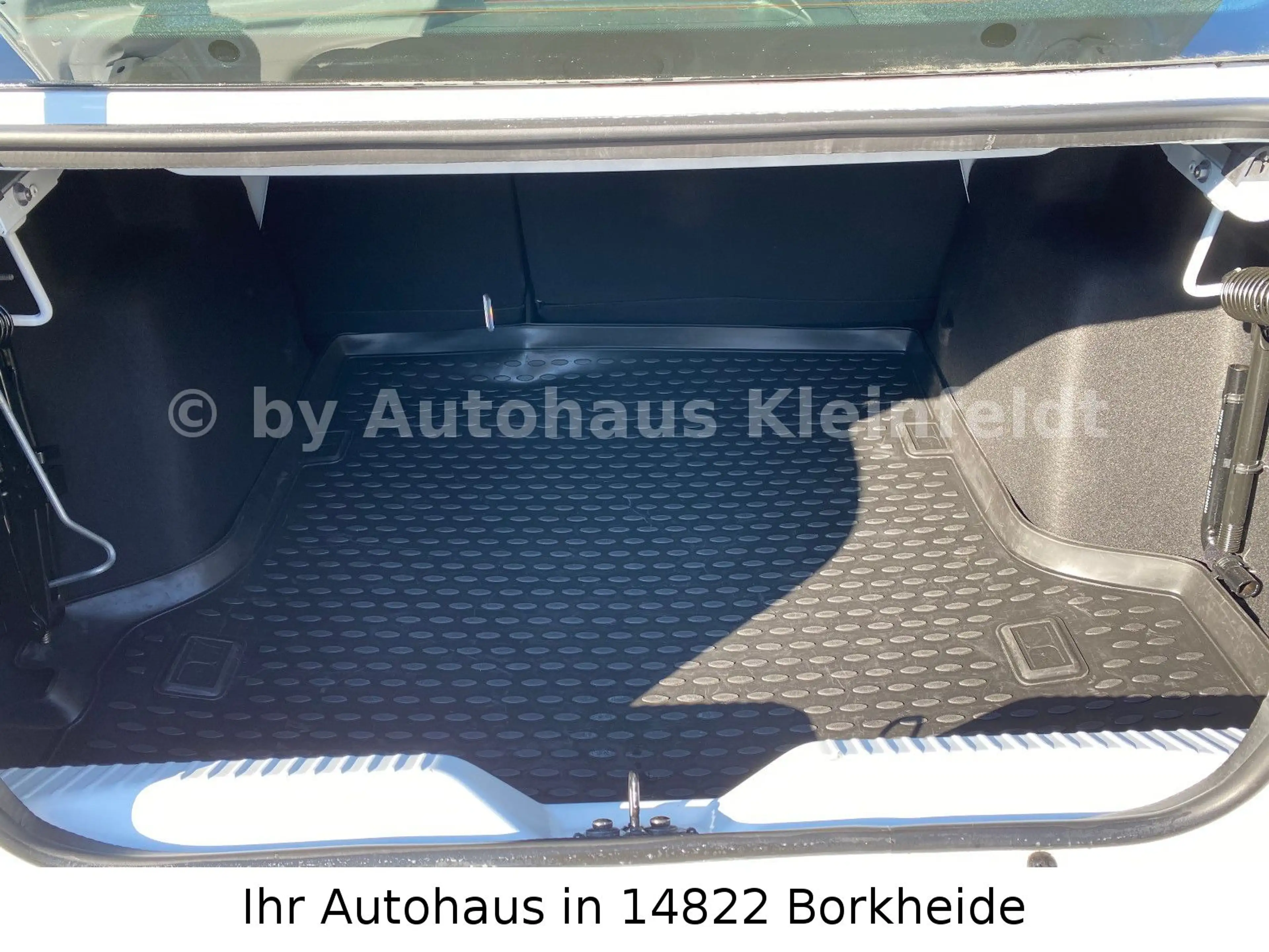 Dacia Logan TCe 90 Automatik |KLIMA|DAB|GRA|CARPLAY — photo 10