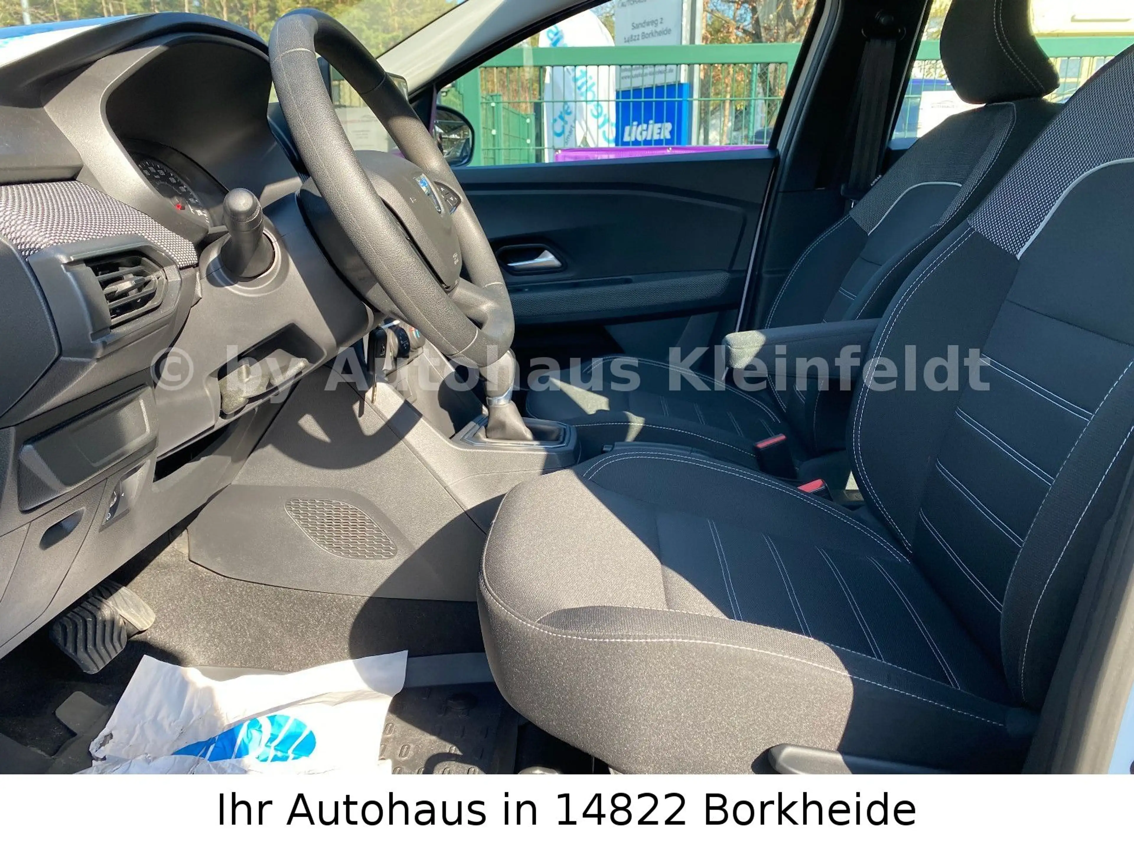 Dacia Logan TCe 90 Automatik |KLIMA|DAB|GRA|CARPLAY — photo 12
