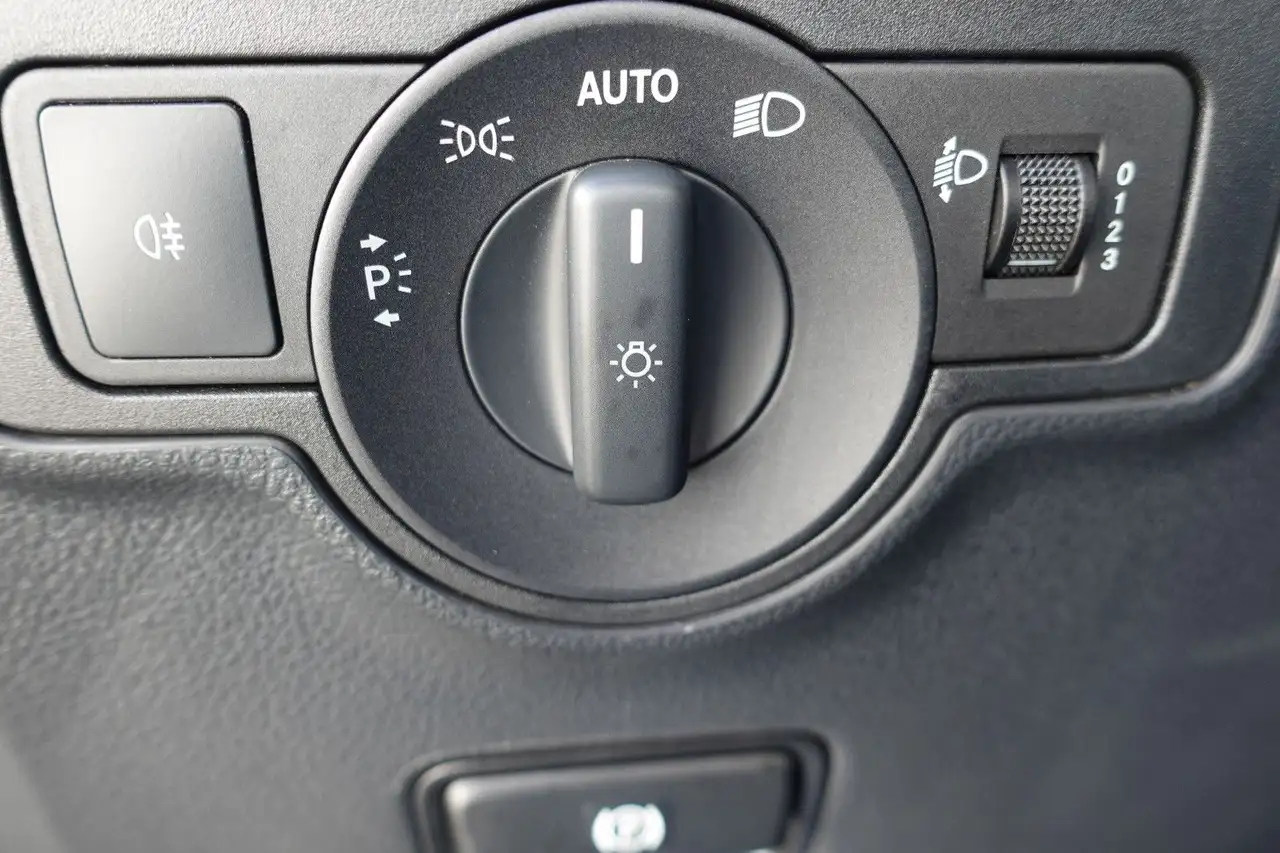 Mercedes-Benz Vito Kasten 109/110/111/114 CDI FWD lang Sortimo, миниатюра 30