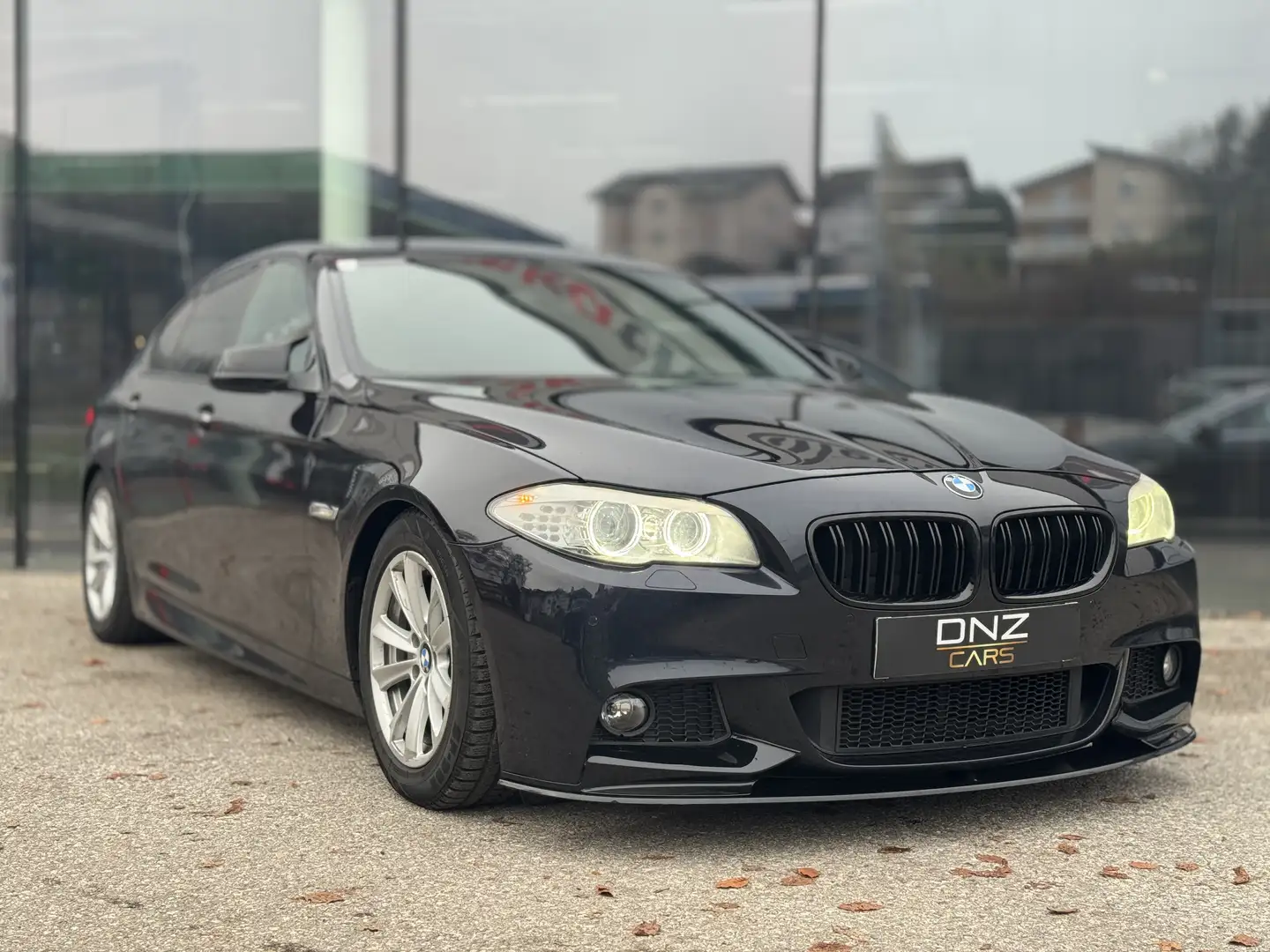 BMW 530 d M-Paket|550d-Look|AHK|SHZ Schwarz - 2