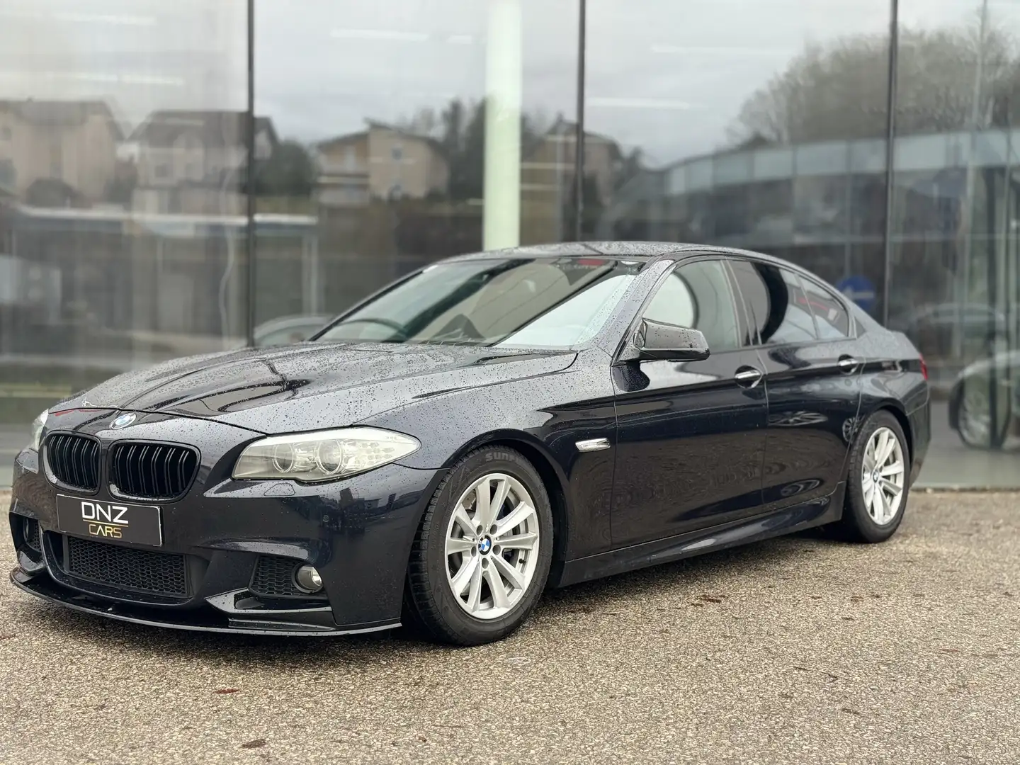 BMW 530 d M-Paket|550d-Look|AHK|SHZ Schwarz - 1