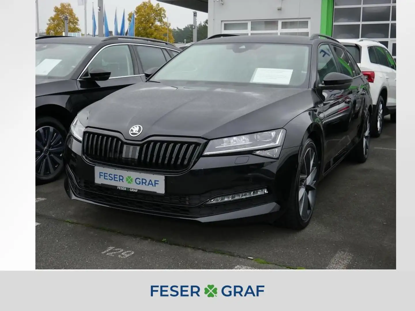 Skoda Superb Combi 2.0 TDI Sportline 4x4 AHK/ACC/NAVI Schwarz - 1