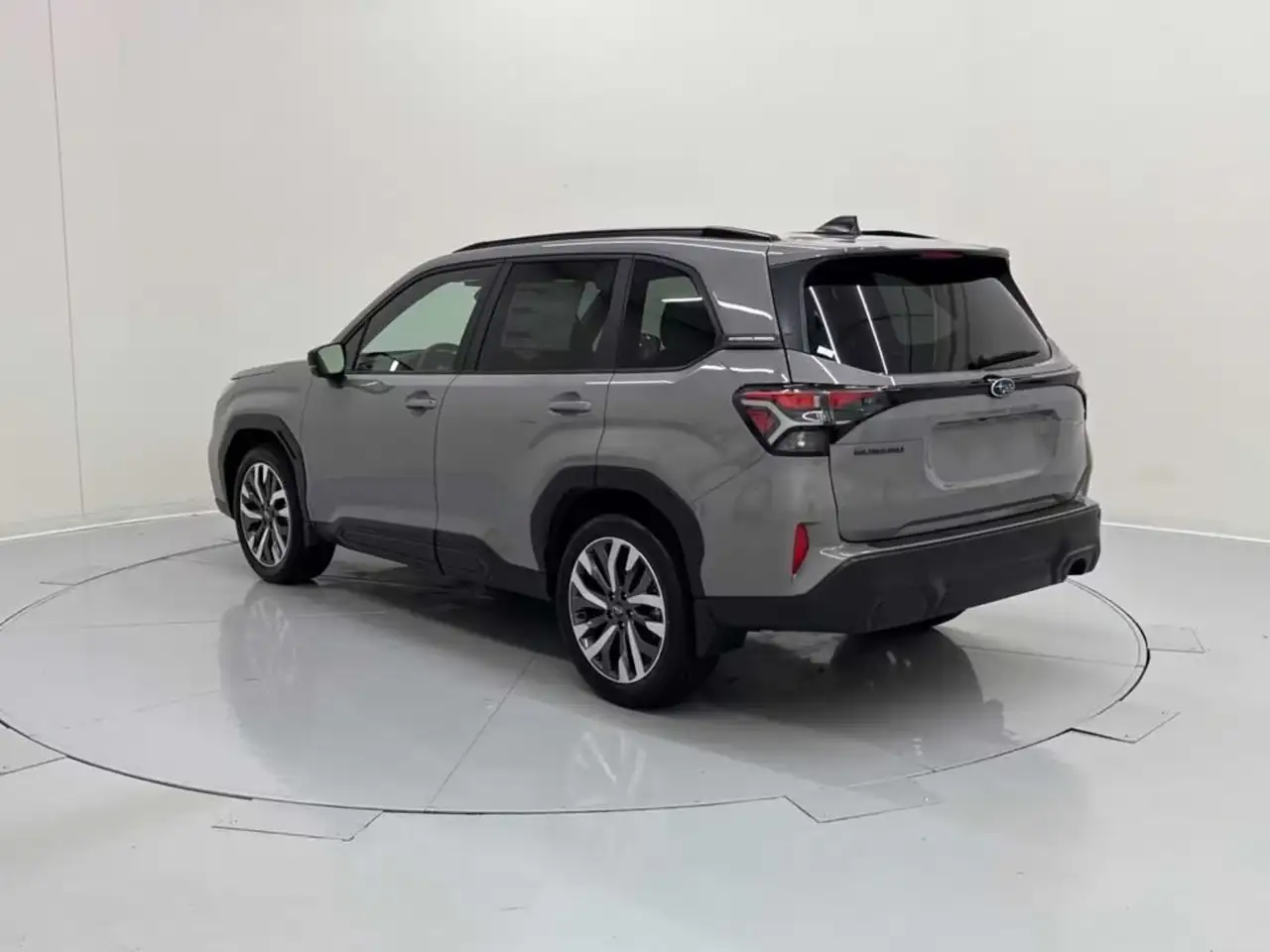 Subaru Forester снимка Subaru Forester