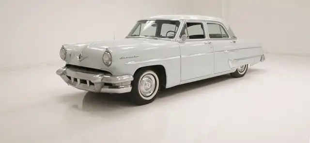 Lincoln Cosmopolitan Sedan