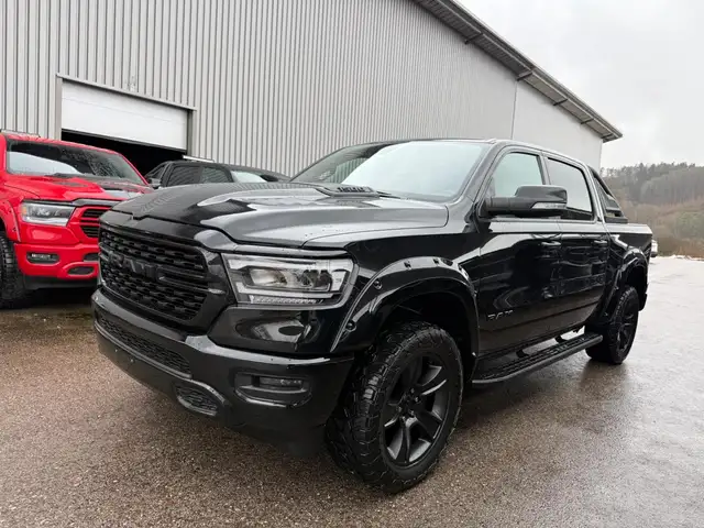 Dodge RAM 1500 5.7 V8 Quad Cab Big Horn Black 395cv at8
