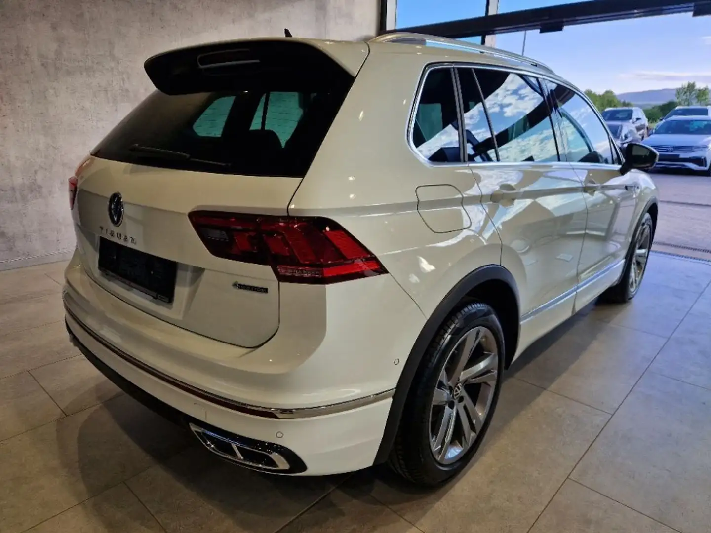 Volkswagen Tiguan 2.0 TDI SCR 4X4 DSG R-Line*Pano*Standheiz Blanc - 2