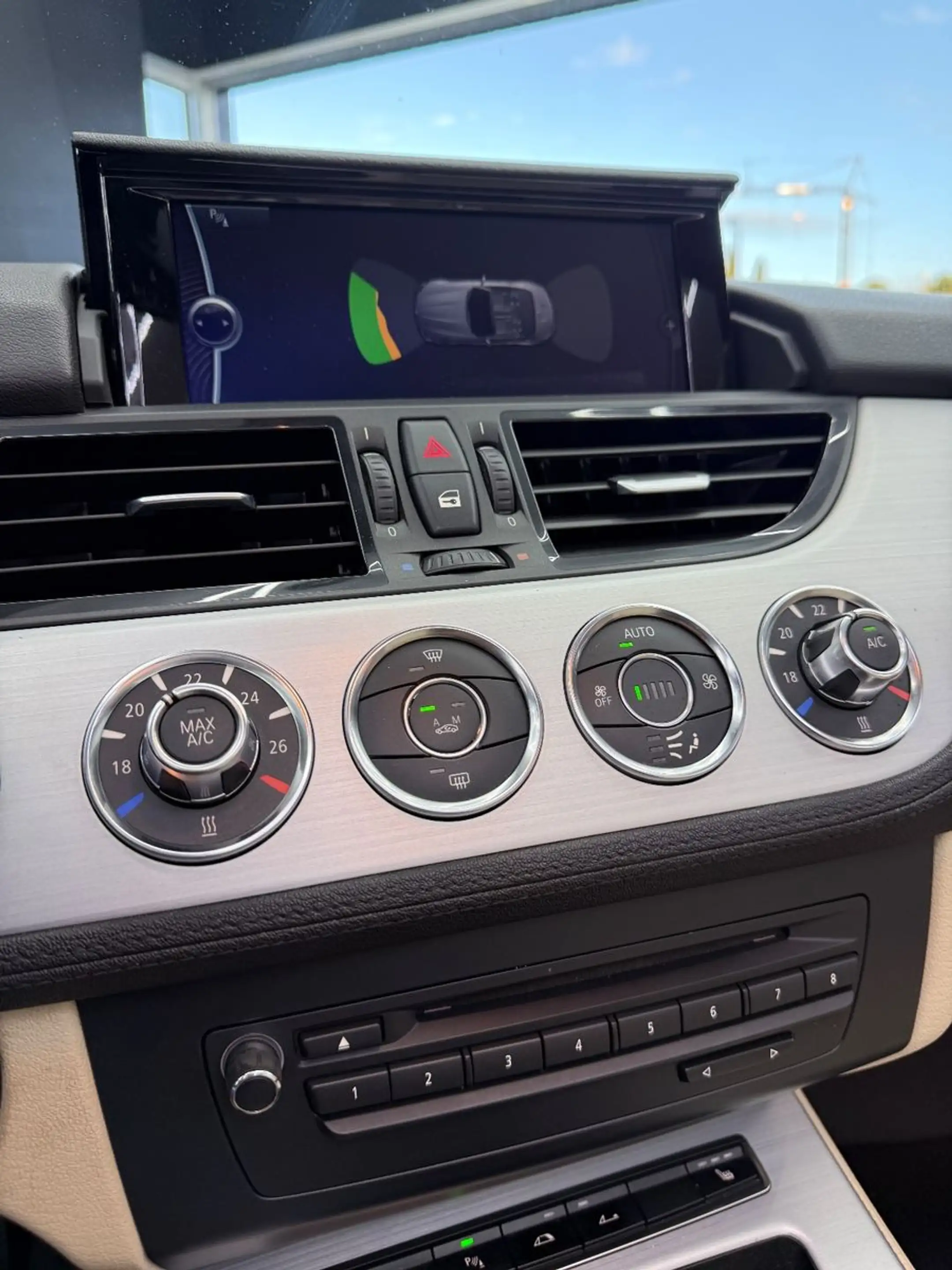 BMW Z4 Roadster sdrive 35 i — photo 12