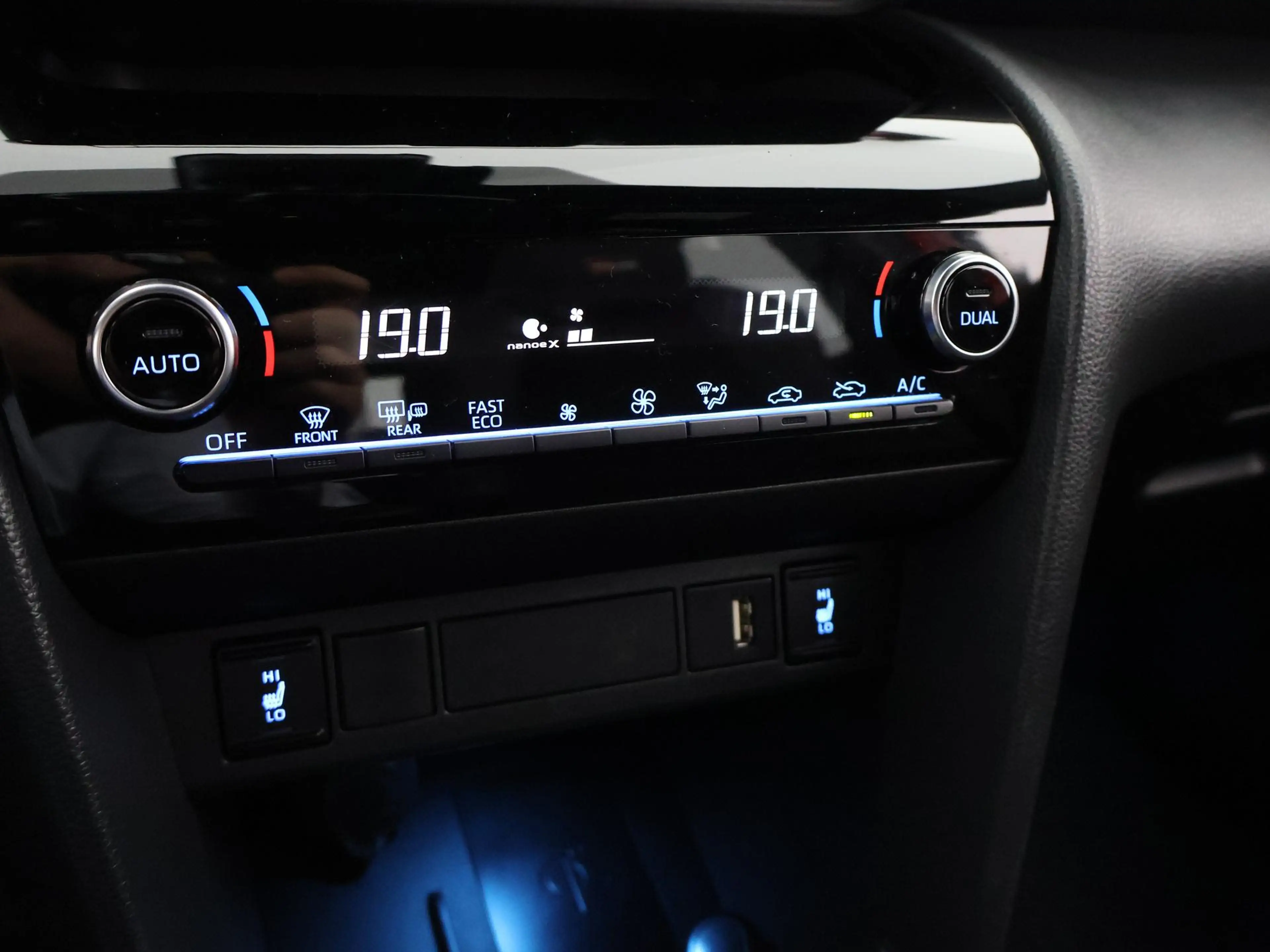 Toyota Yaris Cross 1.5 Hybrid GR Sport | Stoelverwarming | Navigatie — photo 14