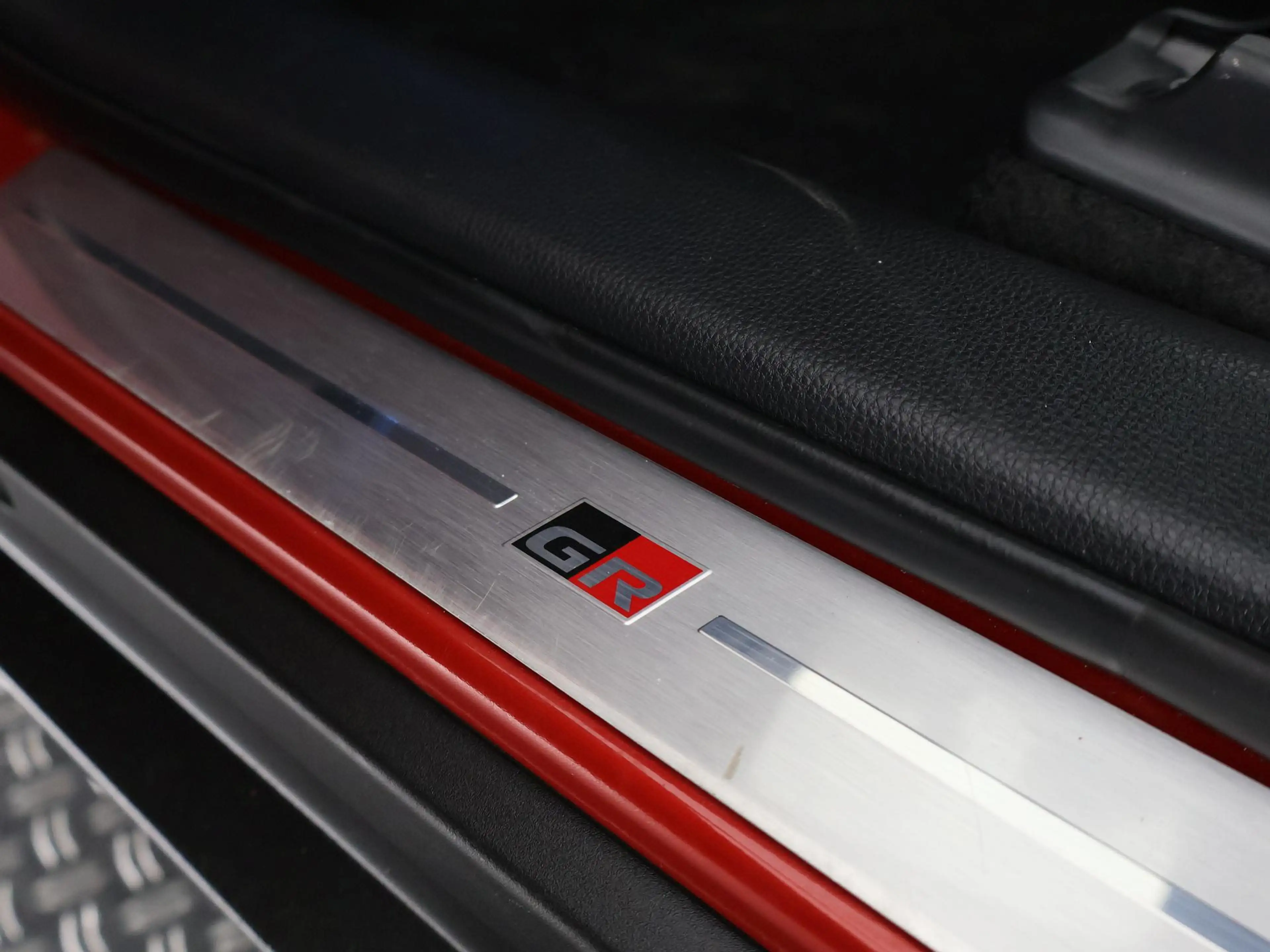 Toyota Yaris Cross 1.5 Hybrid GR Sport | Stoelverwarming | Navigatie — photo 24