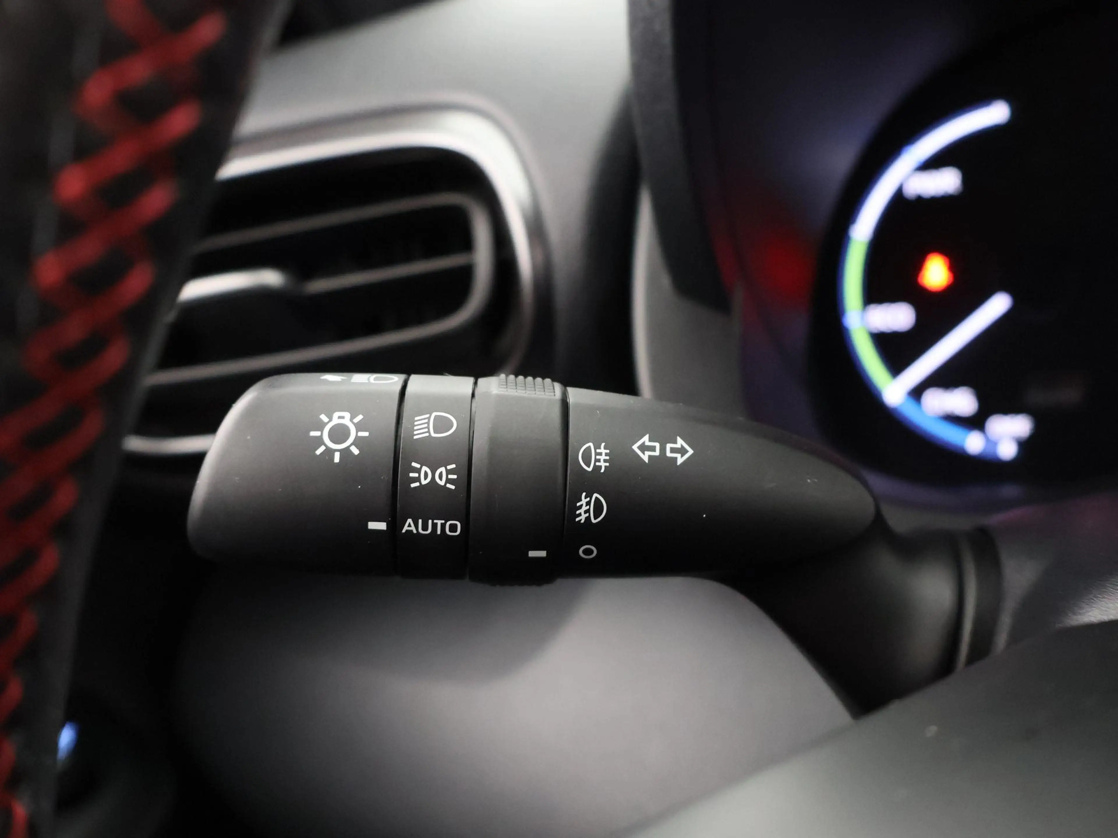 Toyota Yaris Cross 1.5 Hybrid GR Sport | Stoelverwarming | Navigatie — photo 18