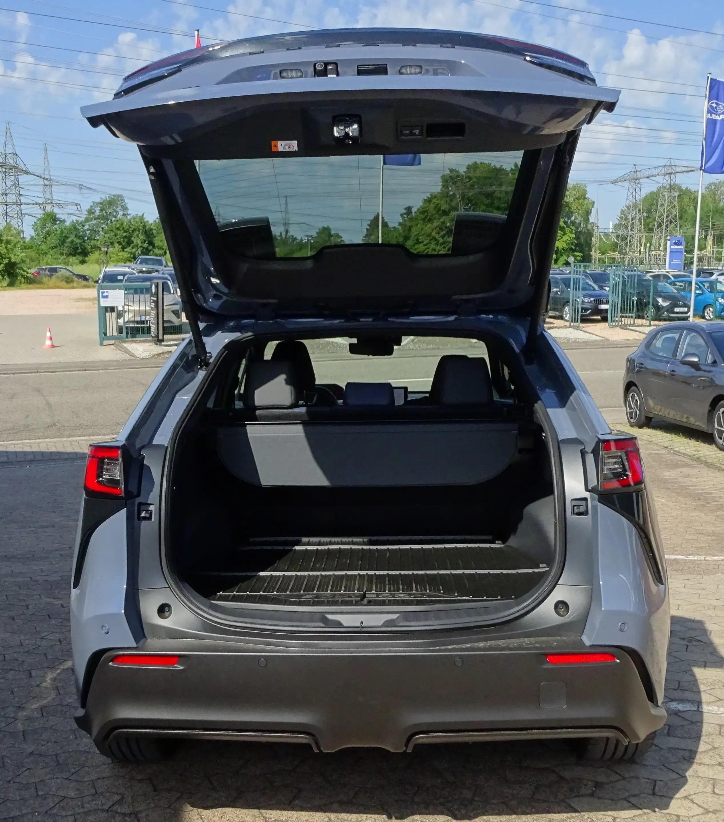 Subaru Solterra Platinum 73 AWD Modell 2026*VFW* — photo 9