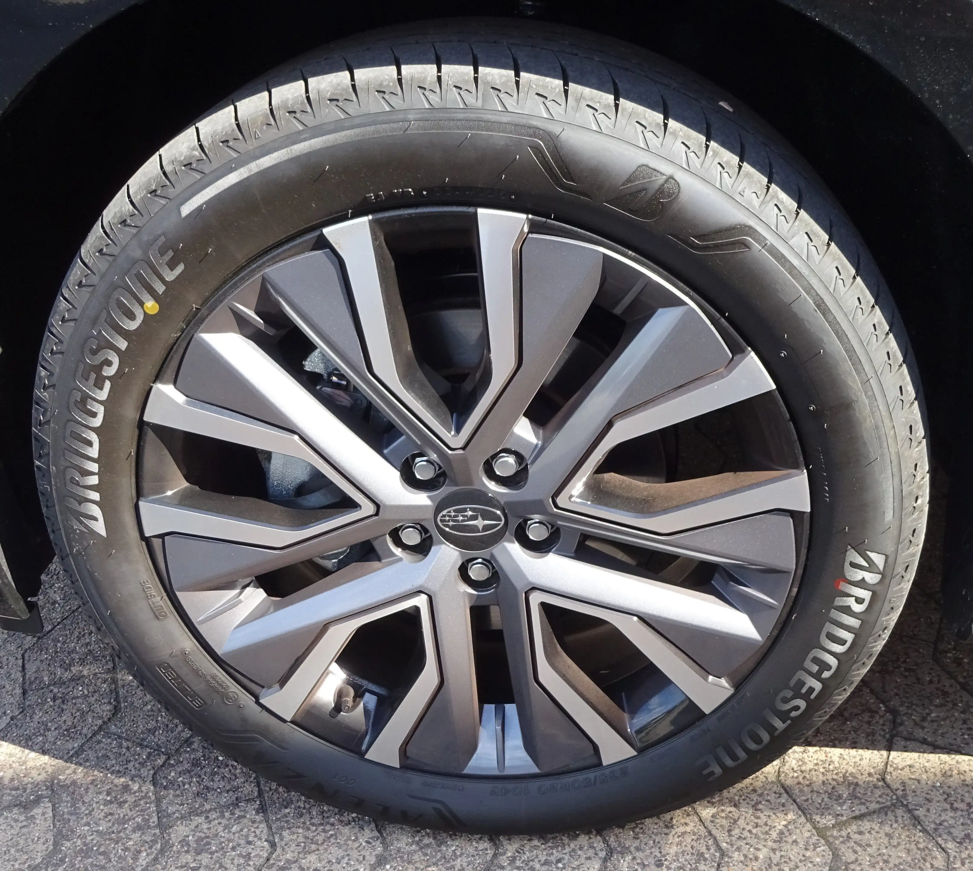 Subaru Solterra Platinum 73 AWD Modell 2026*VFW* — photo 5