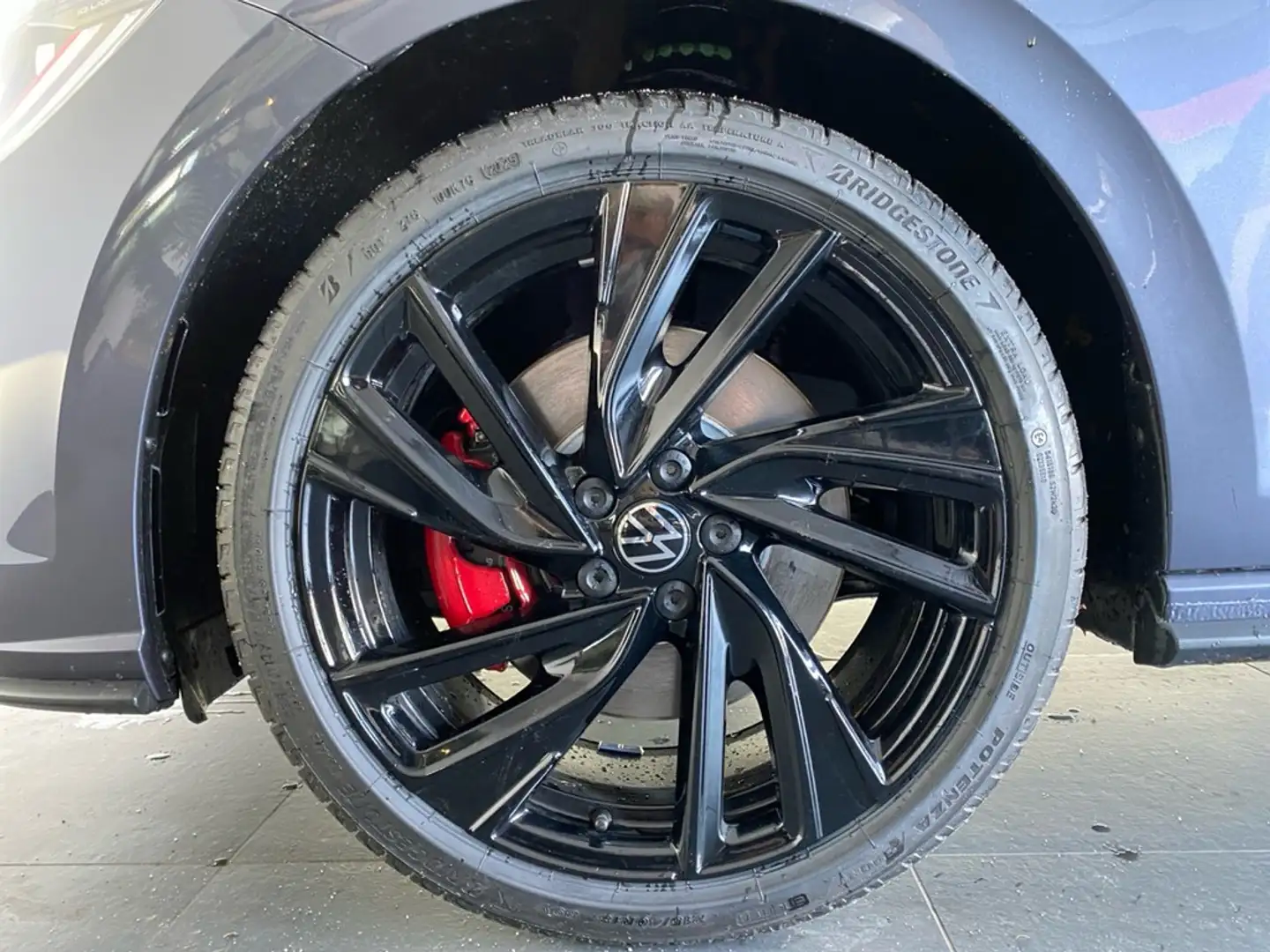 Volkswagen Polo GTI 2.0 TSI DSG Sale Grijs - 2