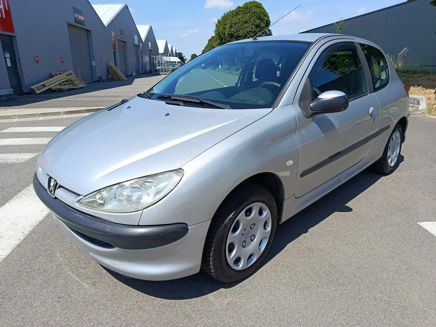 Peugeot 206 206 1.4i X-Line Gris - 1