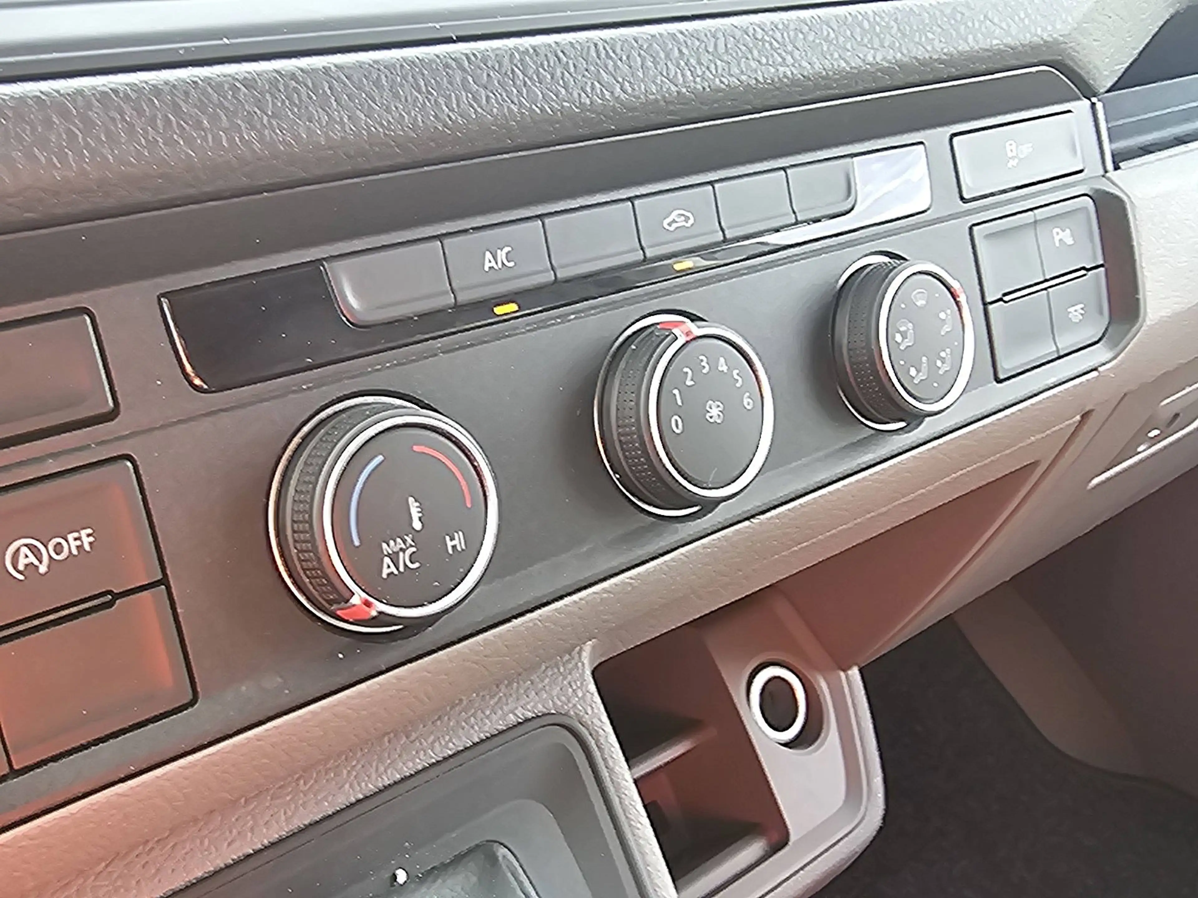 Volkswagen Crafter 35 2.0 TDI L3H3 Cruise control, Airco, Pdc, Carpla — photo 11