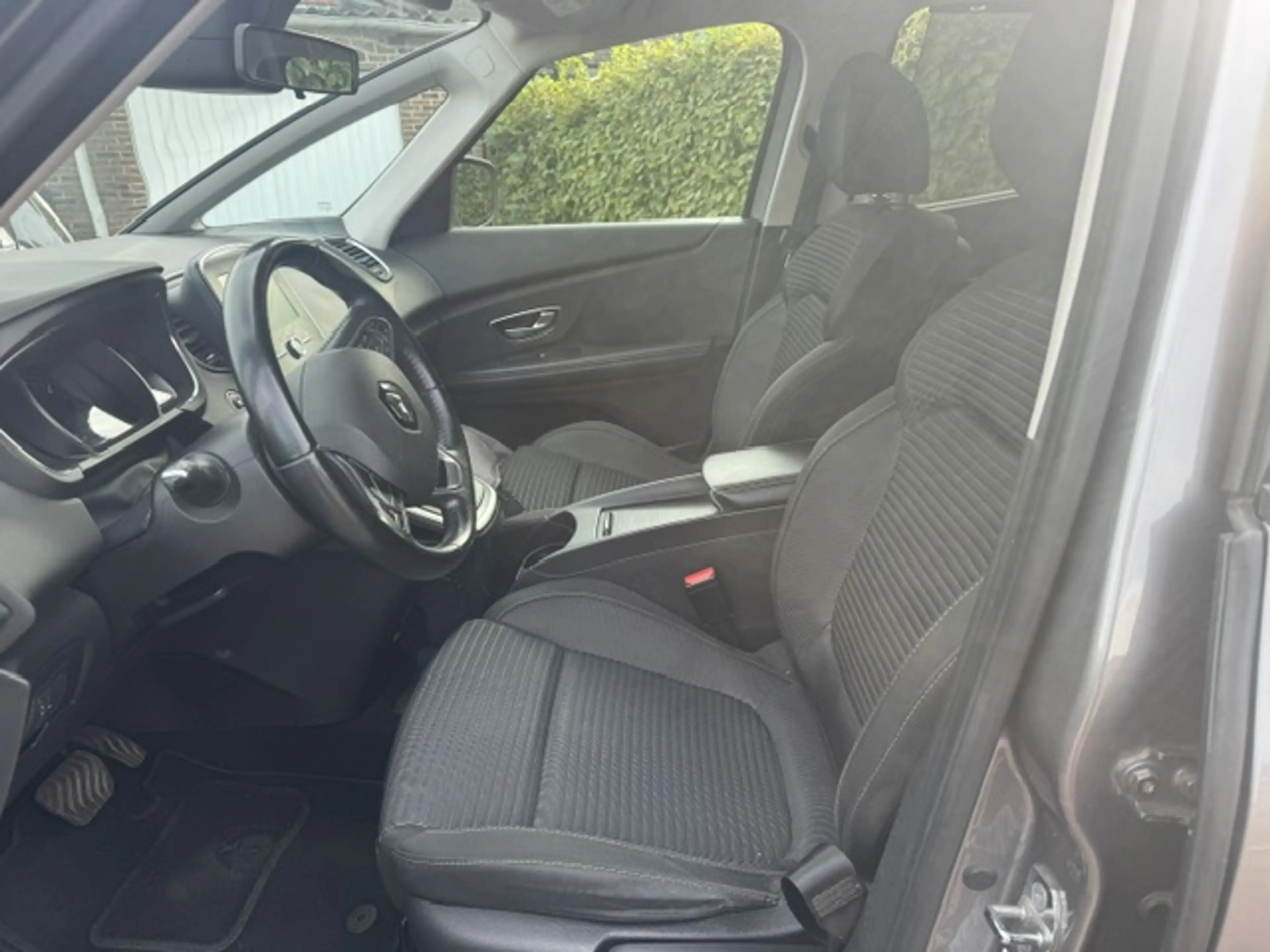 Renault Grand Scenic 1.5 dCi NW model AUTOMAAT 7 ZITPLAATSEN 99.979kms — photo 9
