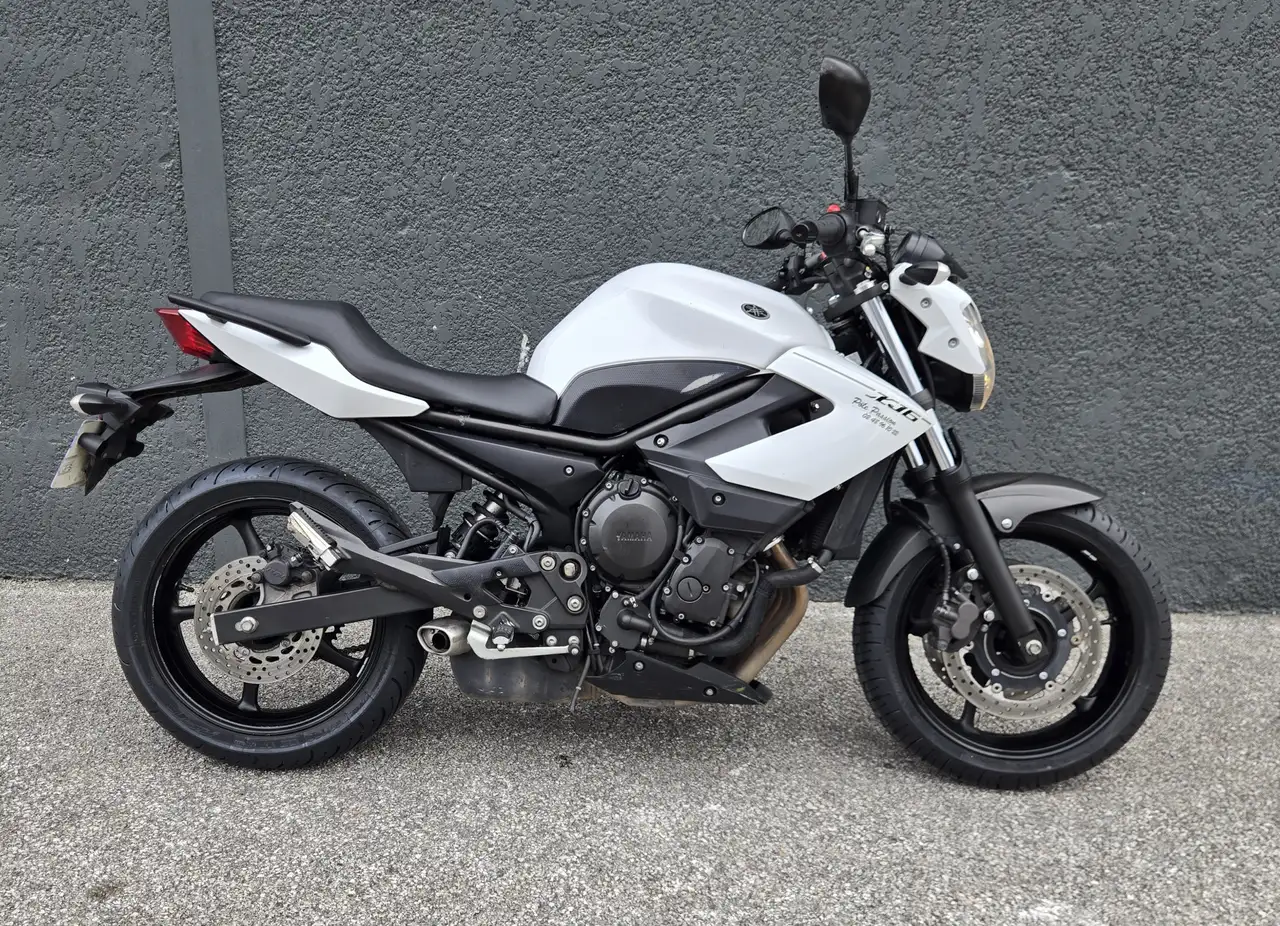 Yamaha XJ 6