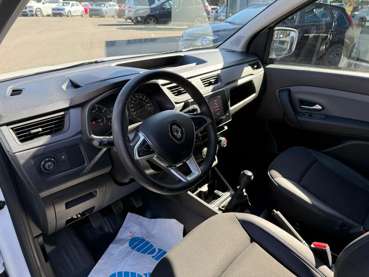Renault Express 1.5 BLUE dCi Extra*AppCo*DAB*Tempomat 10