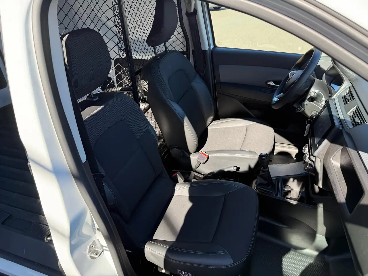 Renault Express 1.5 BLUE dCi Extra*AppCo*DAB*Tempomat 16