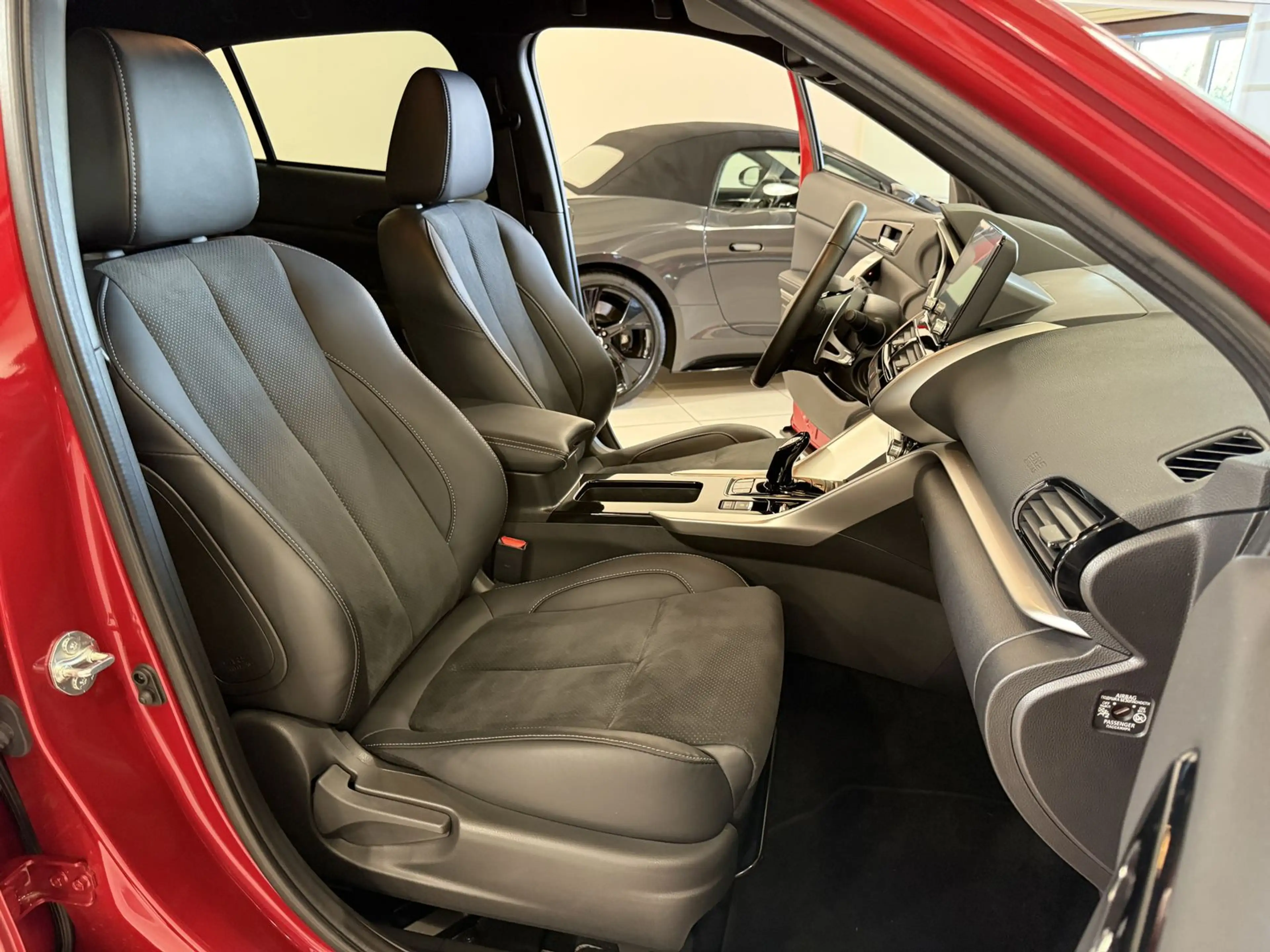 Mitsubishi Eclipse Cross Plus Select Hybrid 4WD — photo 9