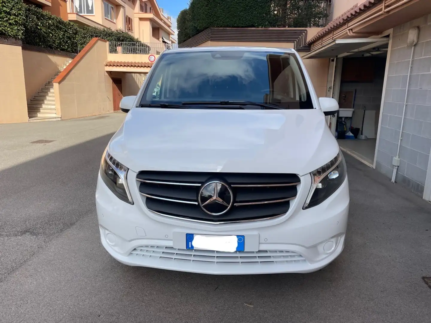 Mercedes-Benz Vito mixto compact Blanc - 1