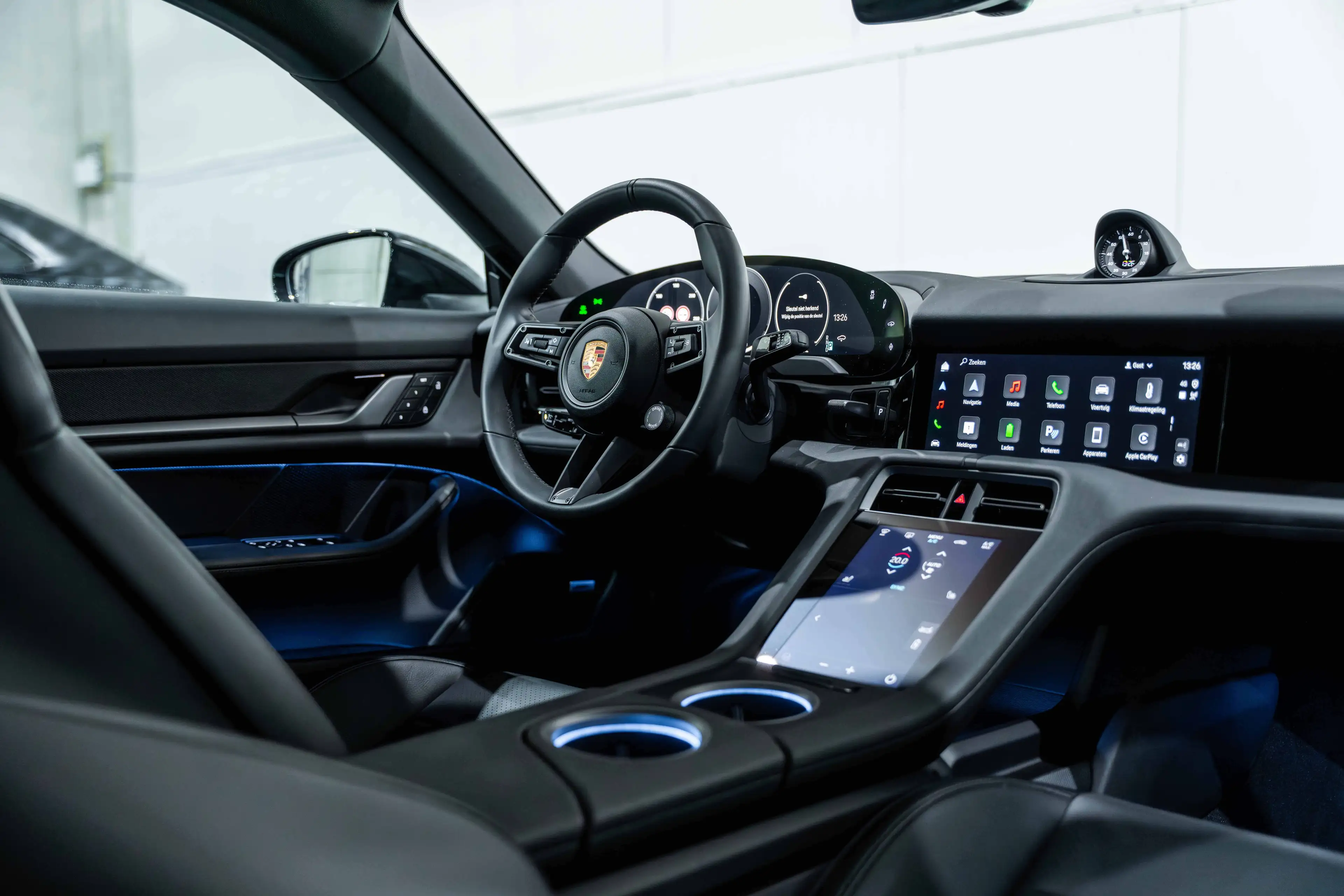Porsche Taycan Sport Turismo FACE LIFT Perf Batt+/Sport Chr/Matrix/Bose/21inch — photo 10