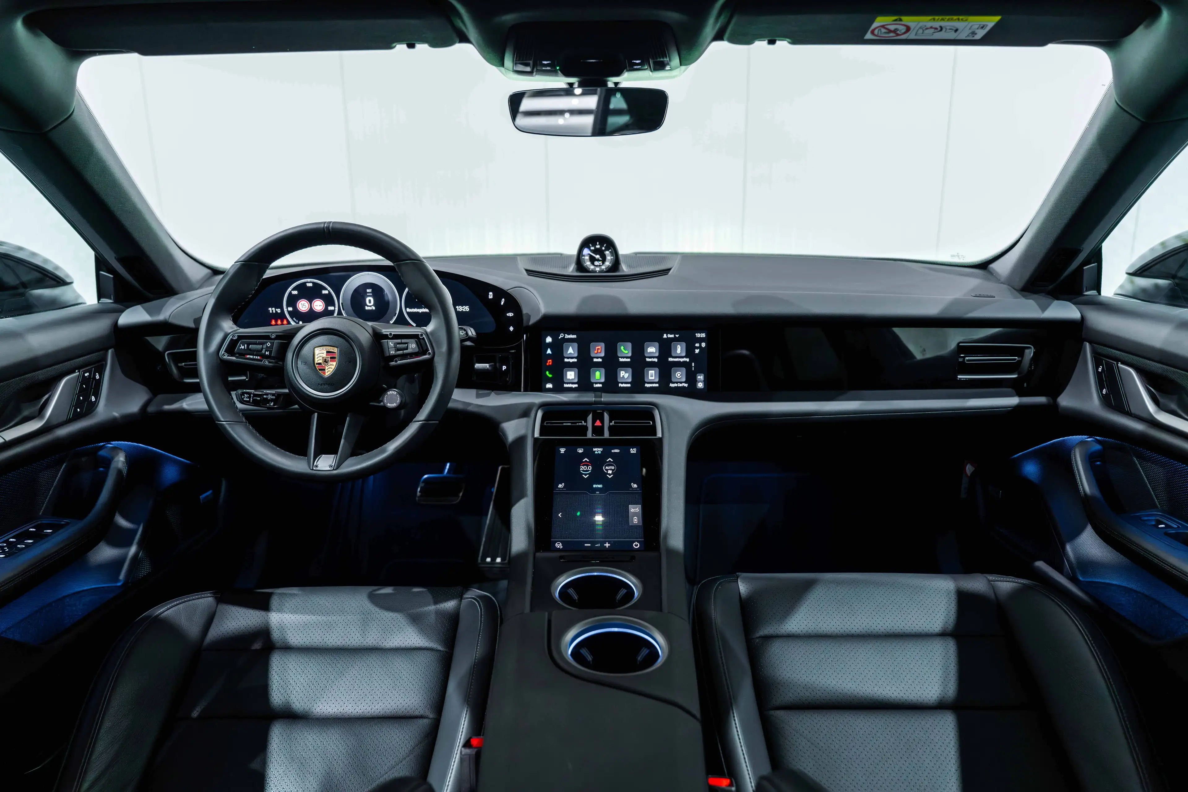 Porsche Taycan Sport Turismo FACE LIFT Perf Batt+/Sport Chr/Matrix/Bose/21inch — photo 9