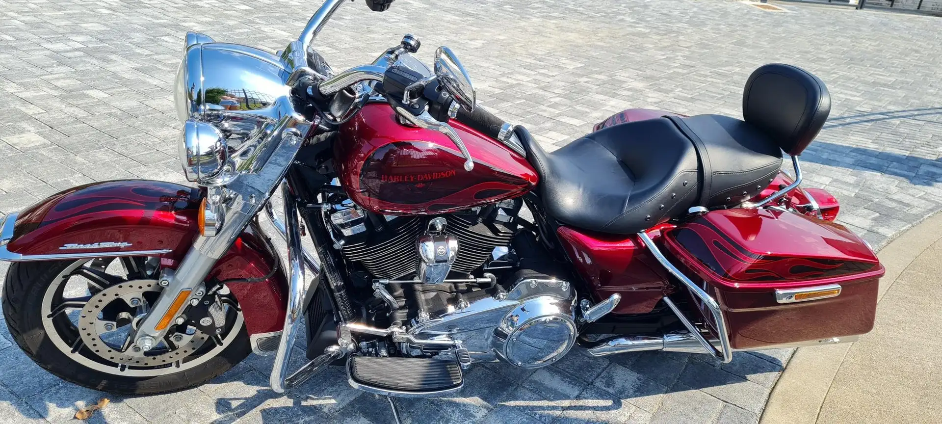 Harley-Davidson Road King Special 107 - 2