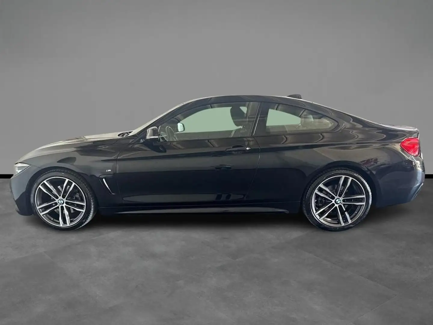 BMW 420 d Coupe Msport Schwarz - 2