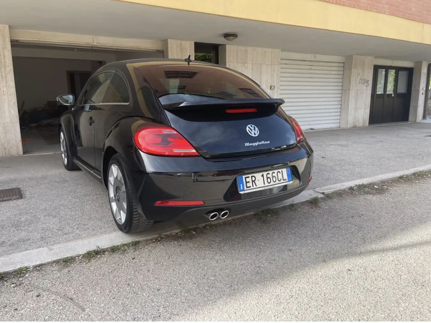 Volkswagen Maggiolino 2.0 tdi Fender Edition dsg - 2