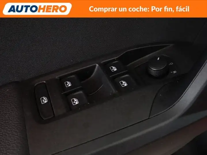SEAT Ibiza 2018, foto 28