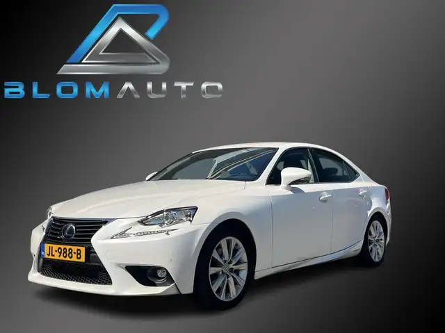 Lexus IS 300 300h HYBRID 223PK TREKHAAK+ACC+DAB+CAMERA DEALER O