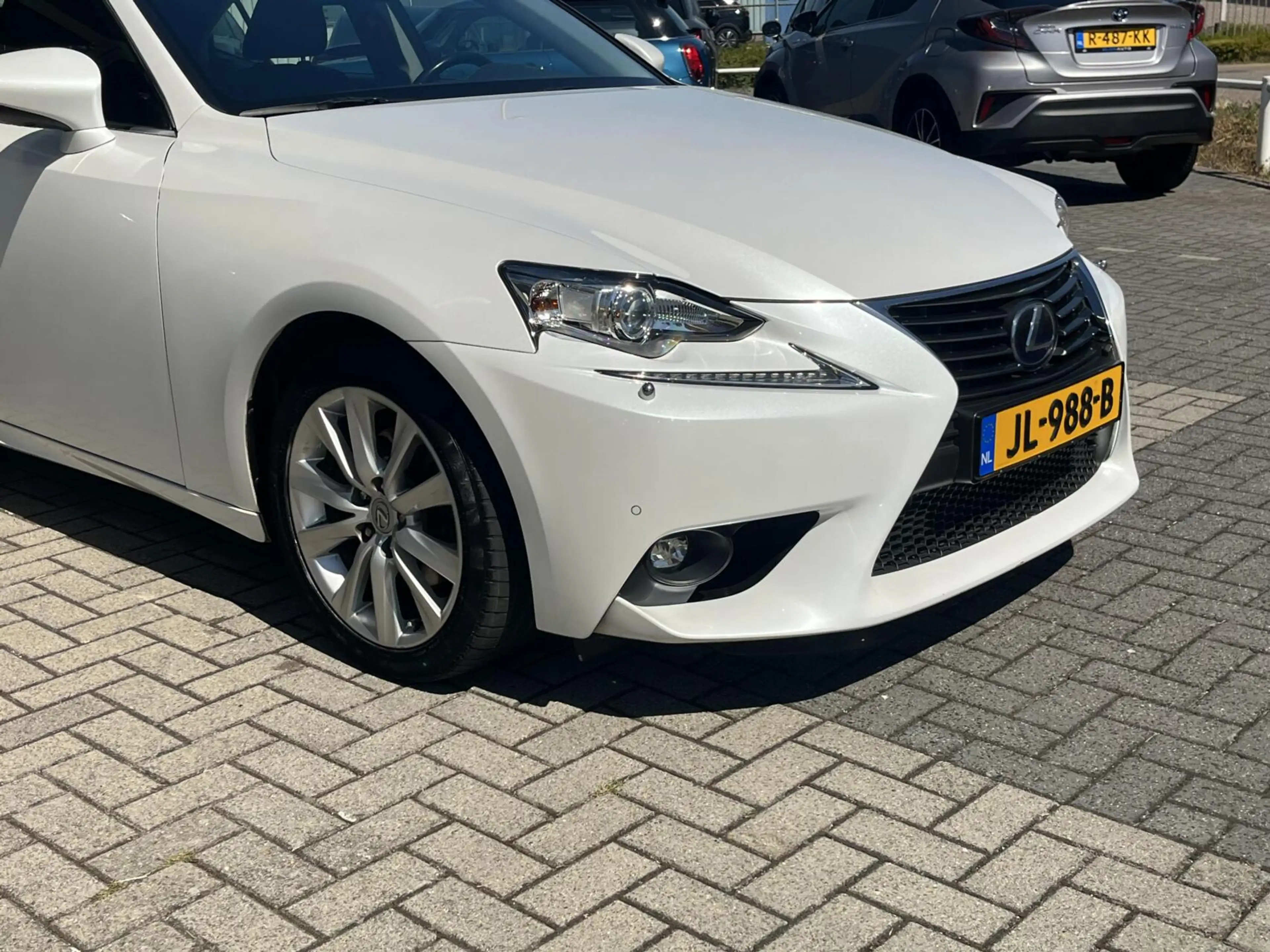 Lexus IS 300 300h HYBRID 223PK TREKHAAK+ACC+DAB+CAMERA DEALER O — photo 9