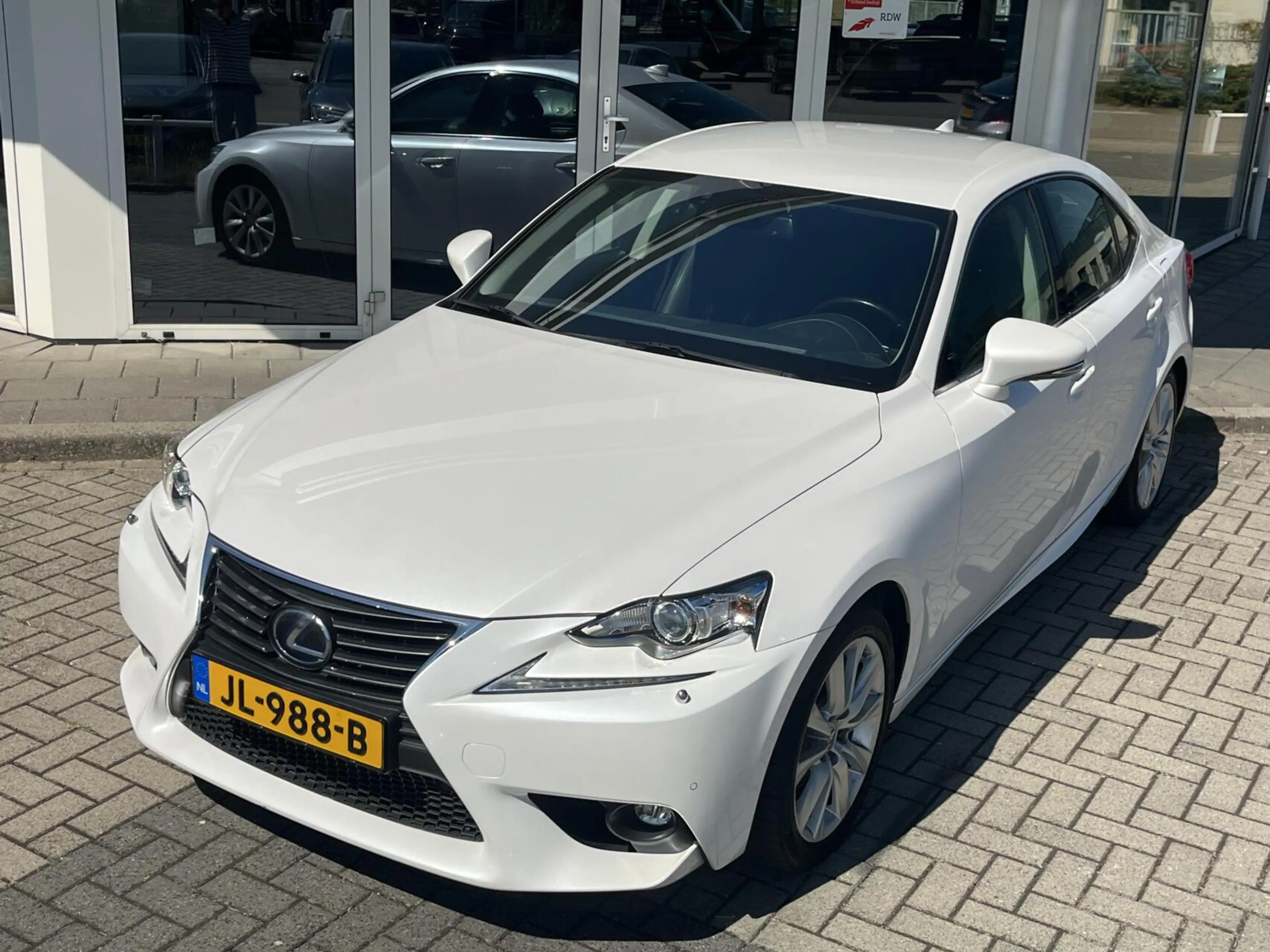 Lexus IS 300 300h HYBRID 223PK TREKHAAK+ACC+DAB+CAMERA DEALER O — photo 8