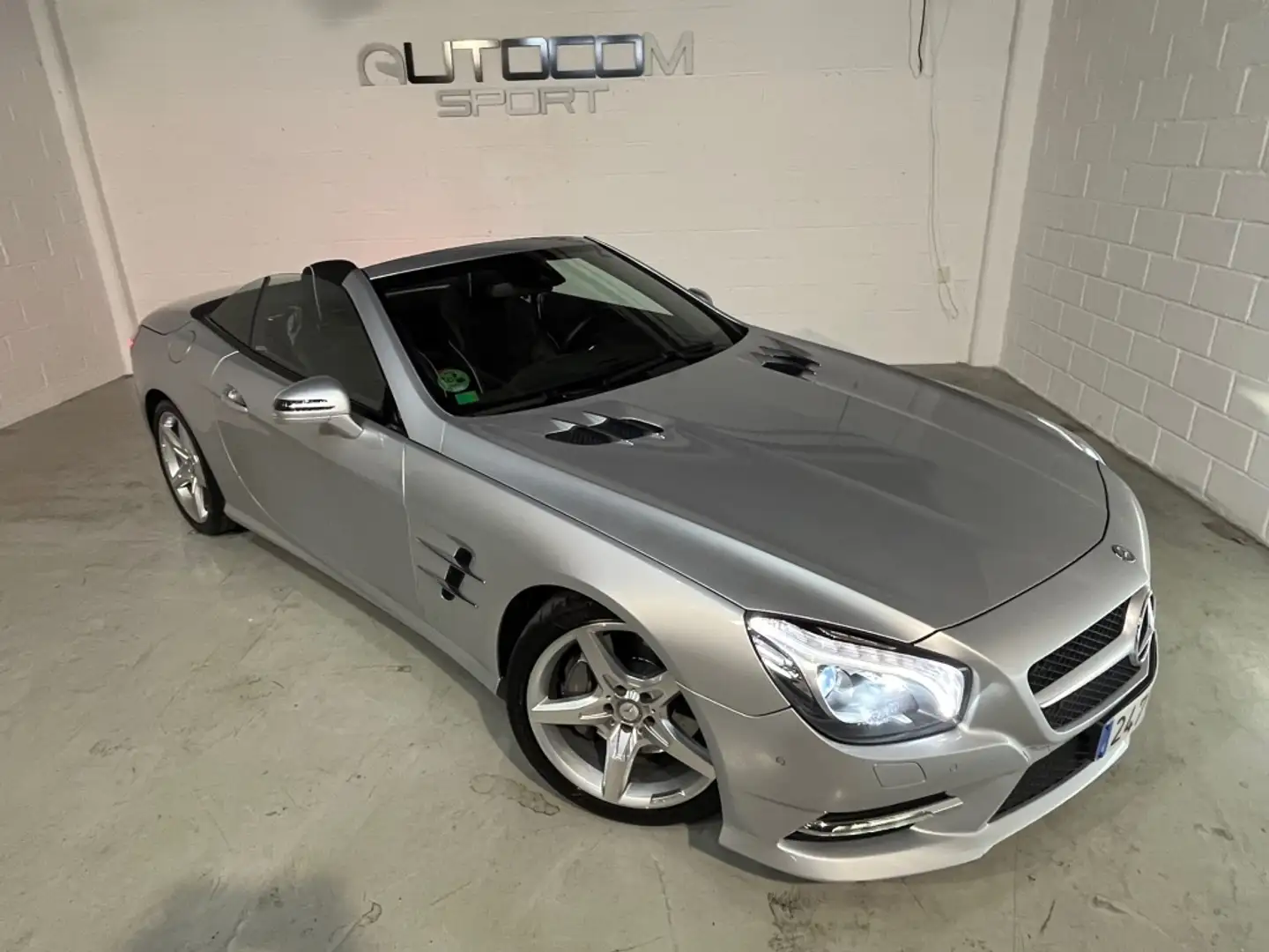 Mercedes-Benz SL 350 Aut. Plateado - 2