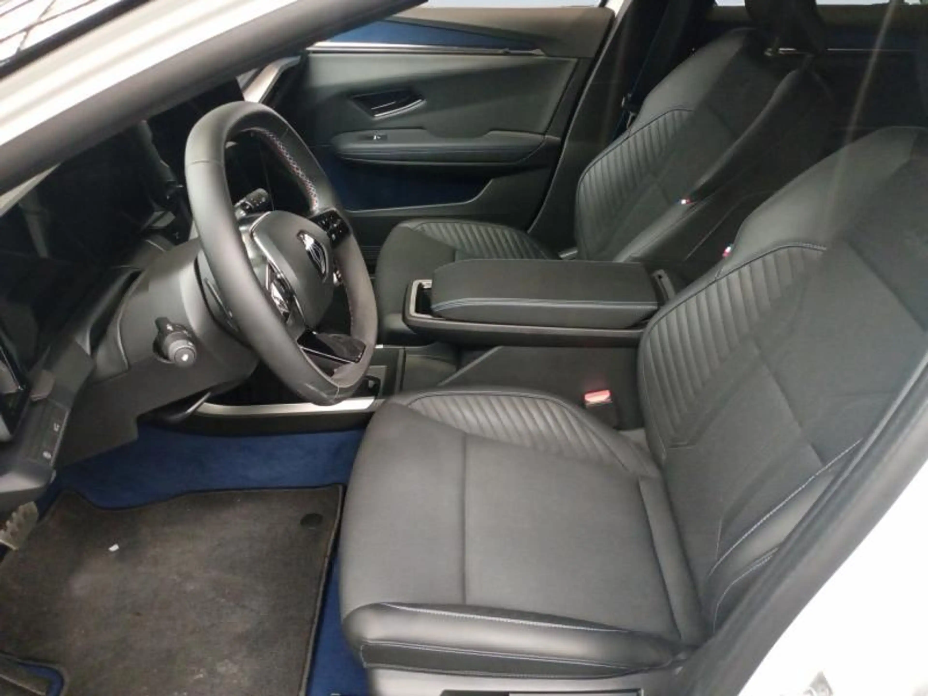 Renault Scenic 87 kWh Long range Esprit Alpine 220 Hp — photo 13