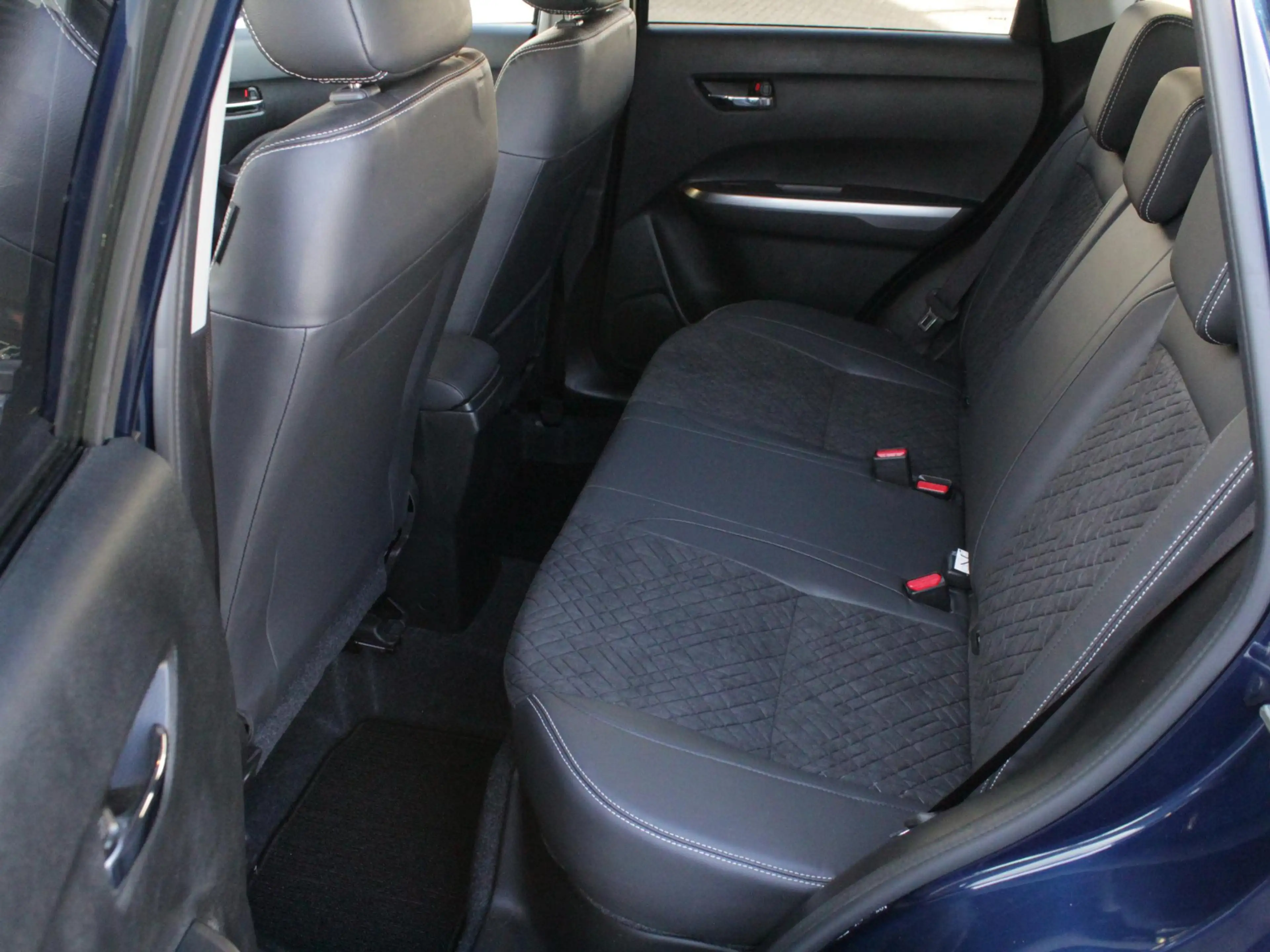 Suzuki Vitara 1.5 Hybrid Style Automaat | Navi | Adap. Cruise | — photo 8