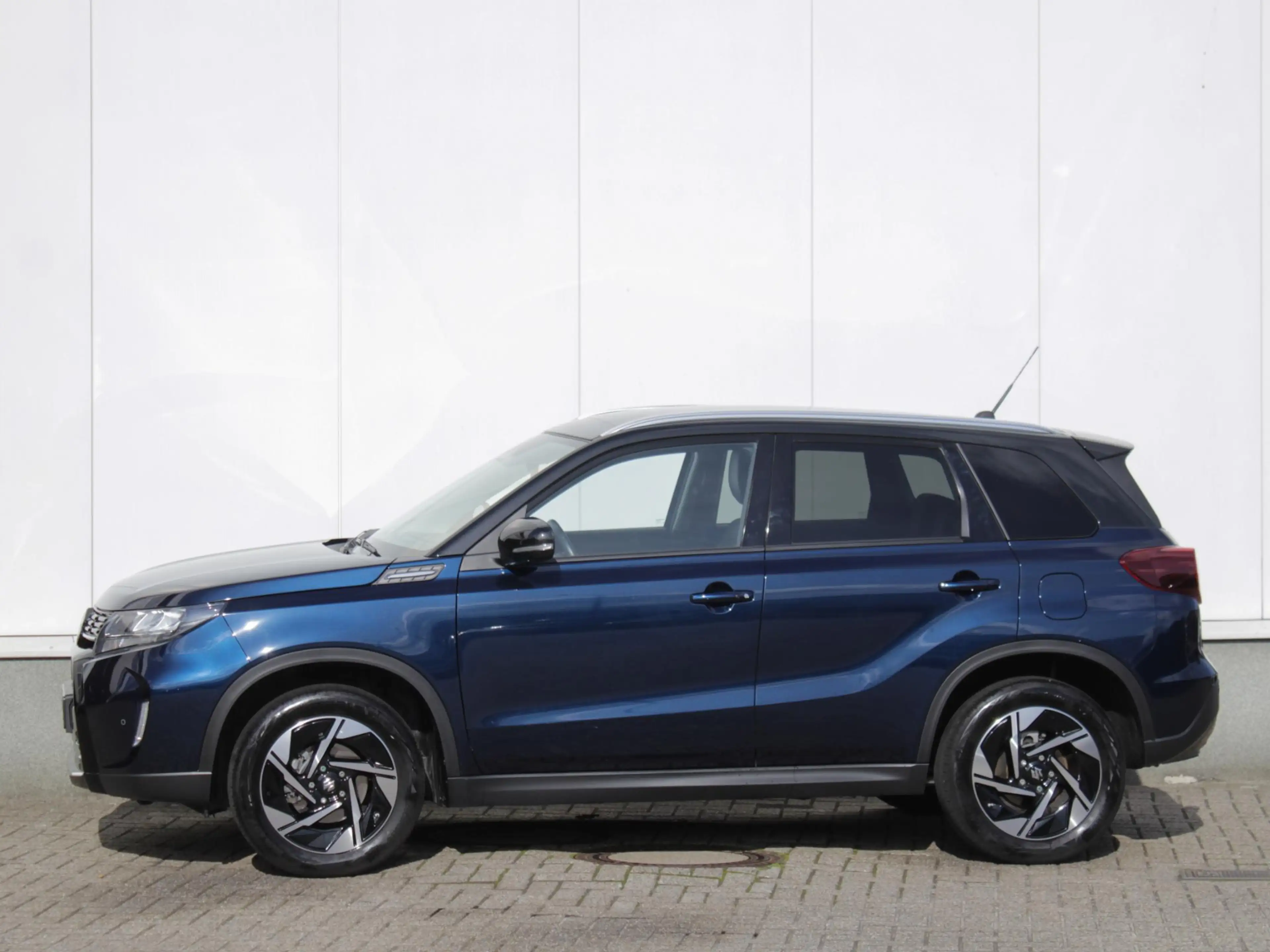Suzuki Vitara 1.5 Hybrid Style Automaat | Navi | Adap. Cruise | — photo 2