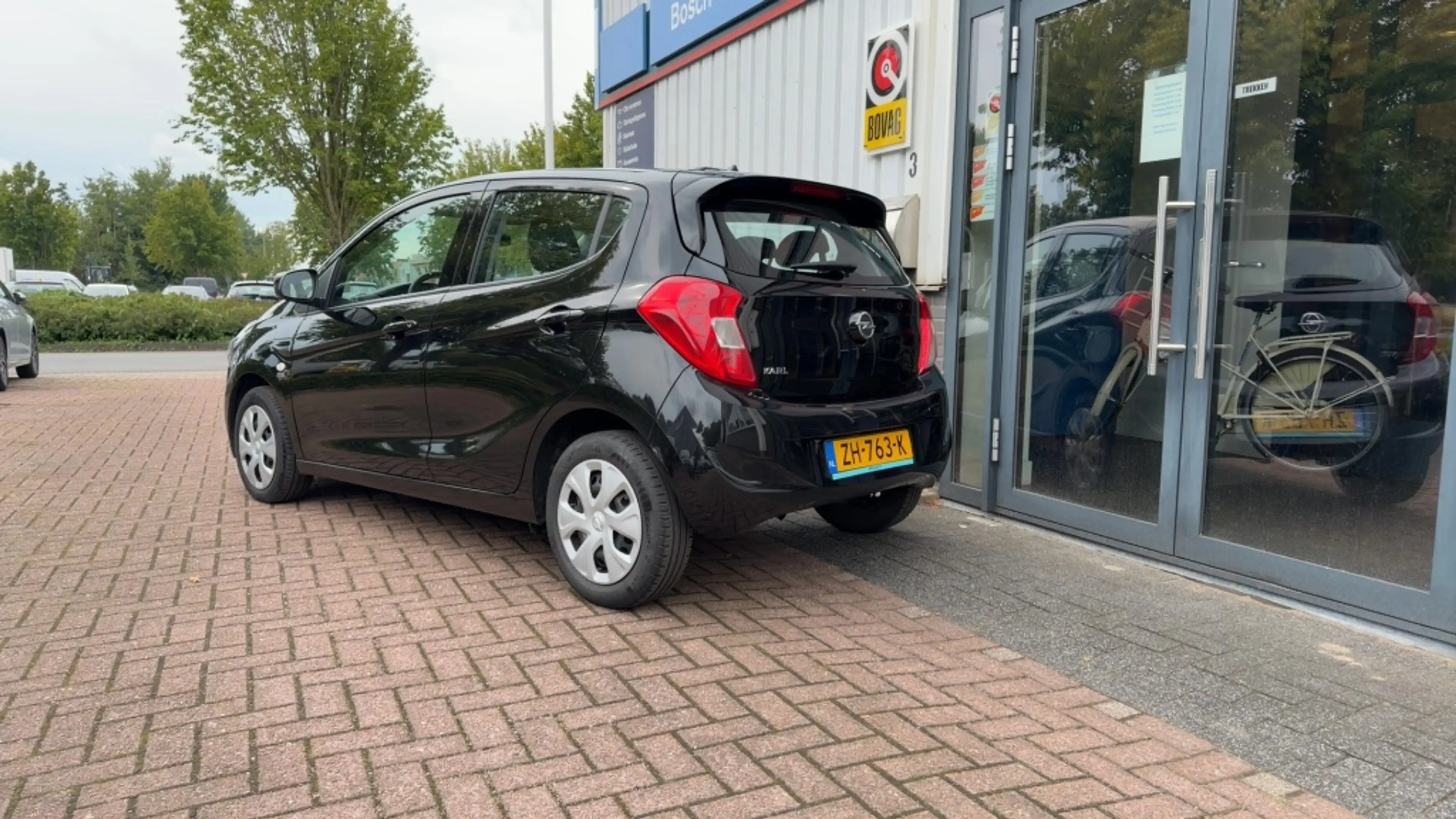 Opel Karl 1.0 120 Jaar Edition cruise — photo 11