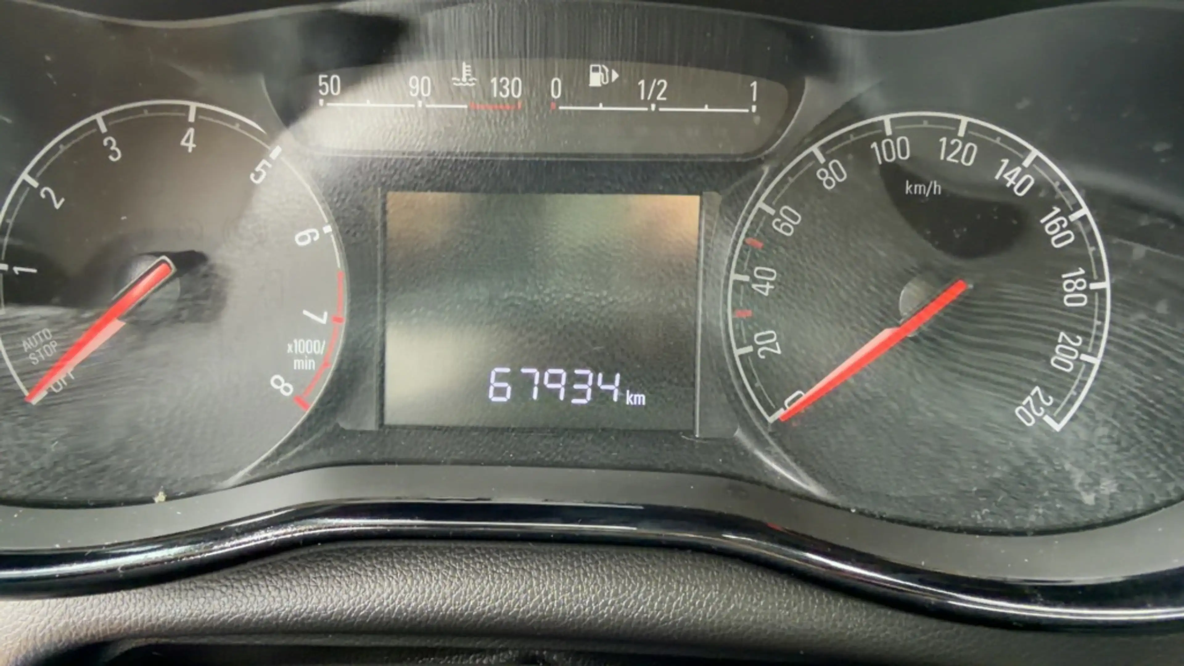 Opel Karl 1.0 120 Jaar Edition cruise — photo 5