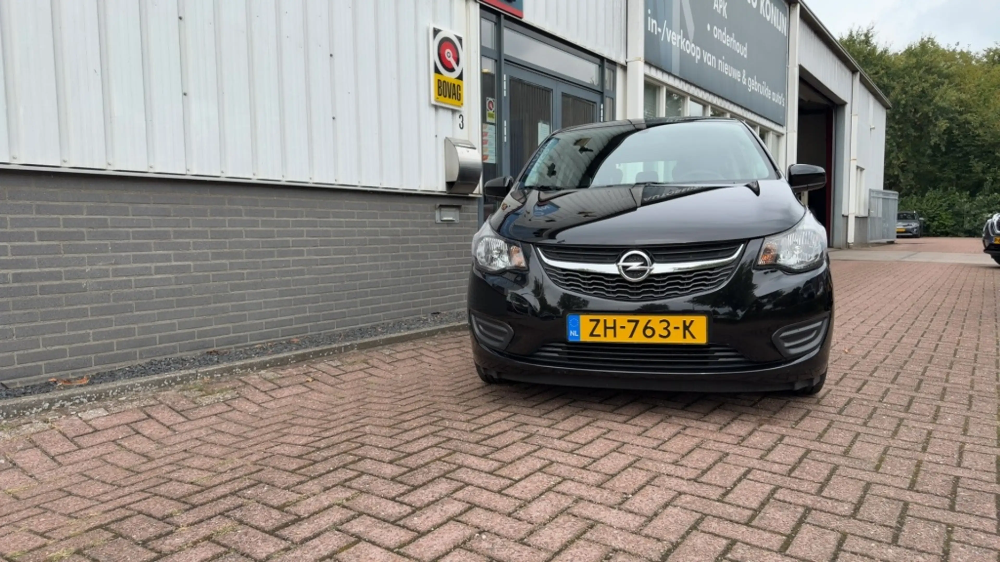 Opel Karl 1.0 120 Jaar Edition cruise — photo 14