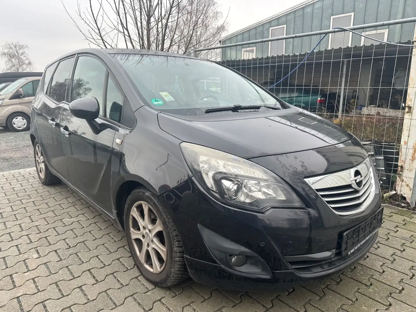 Opel Meriva B Innovation OPC LINE Schwarz - 2