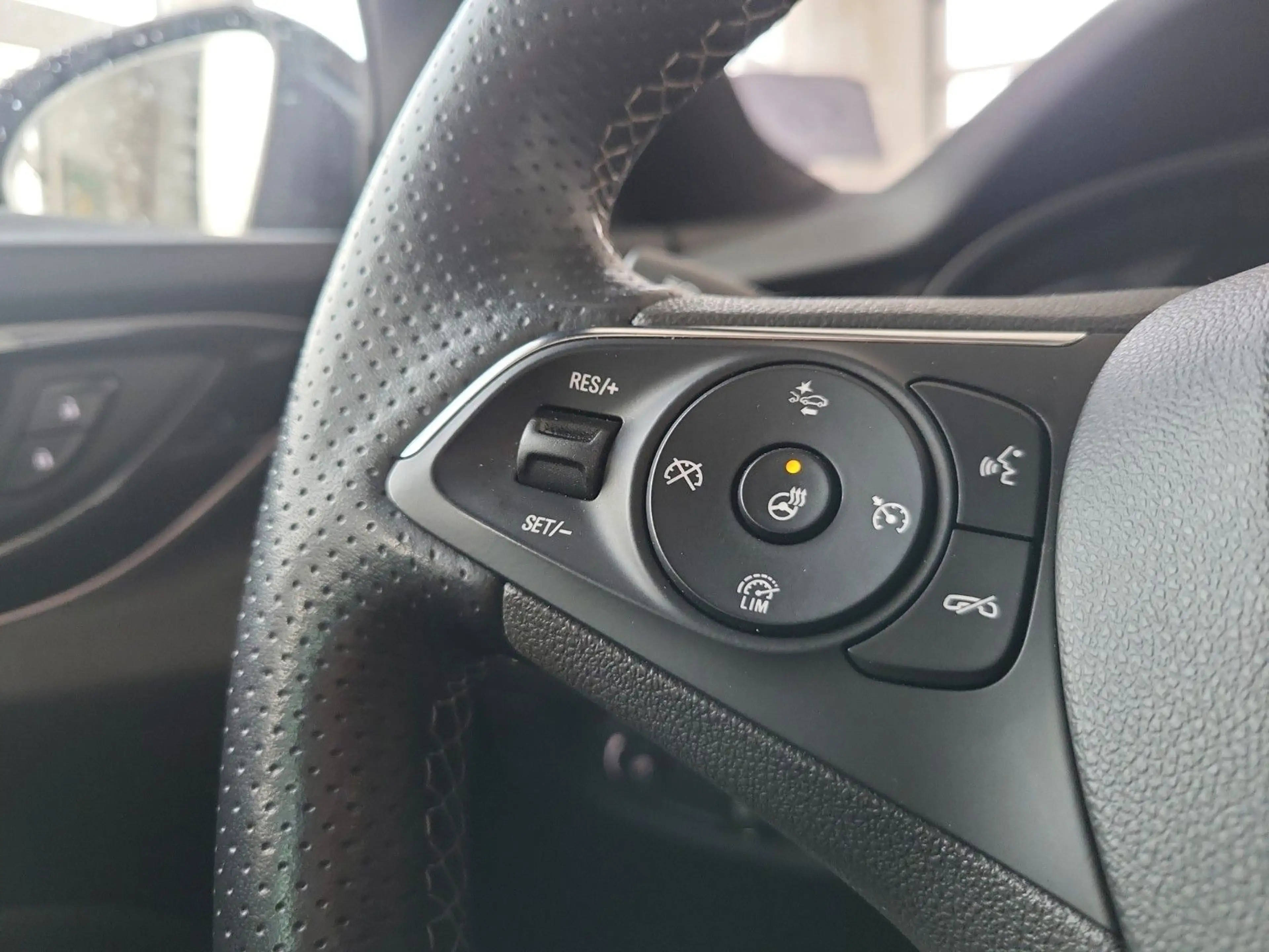 Opel Insignia B ST "Premium  Elegance" Panorama/1Hand — photo 12