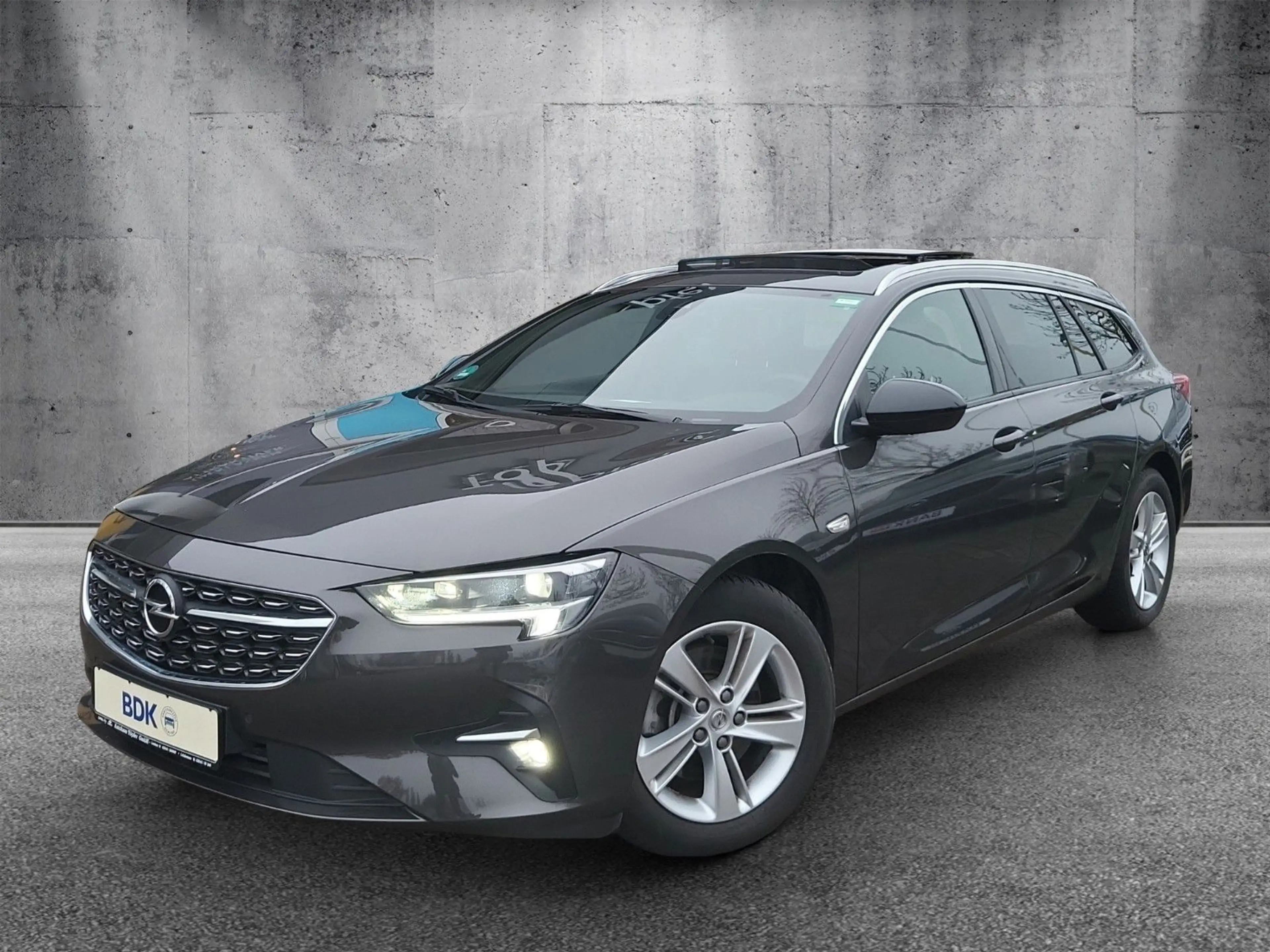 Opel Insignia B ST "Premium  Elegance" Panorama/1Hand — photo 2