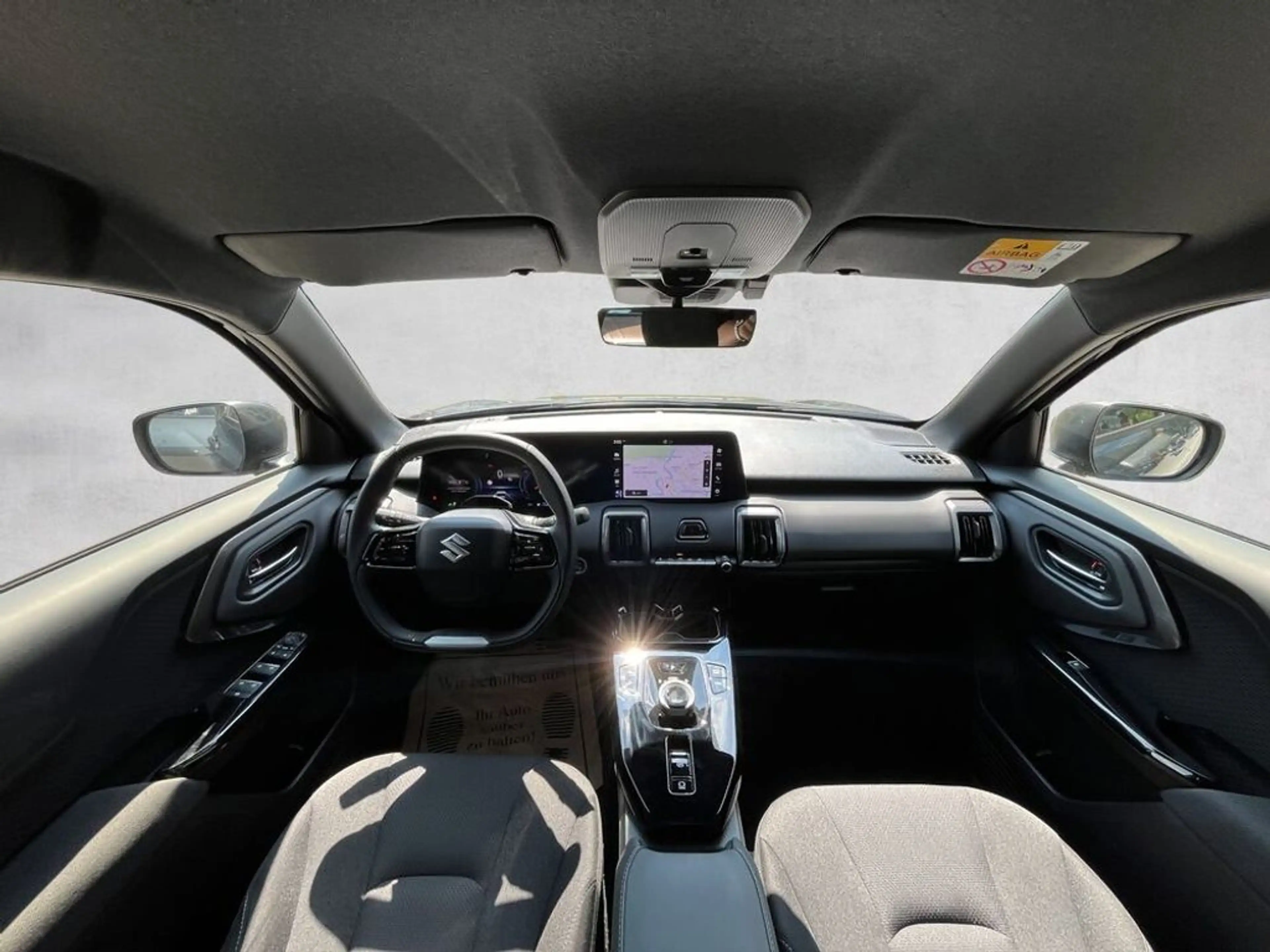 Suzuki Vitara e61kWh GL+ Allgrip-e Flash — photo 13