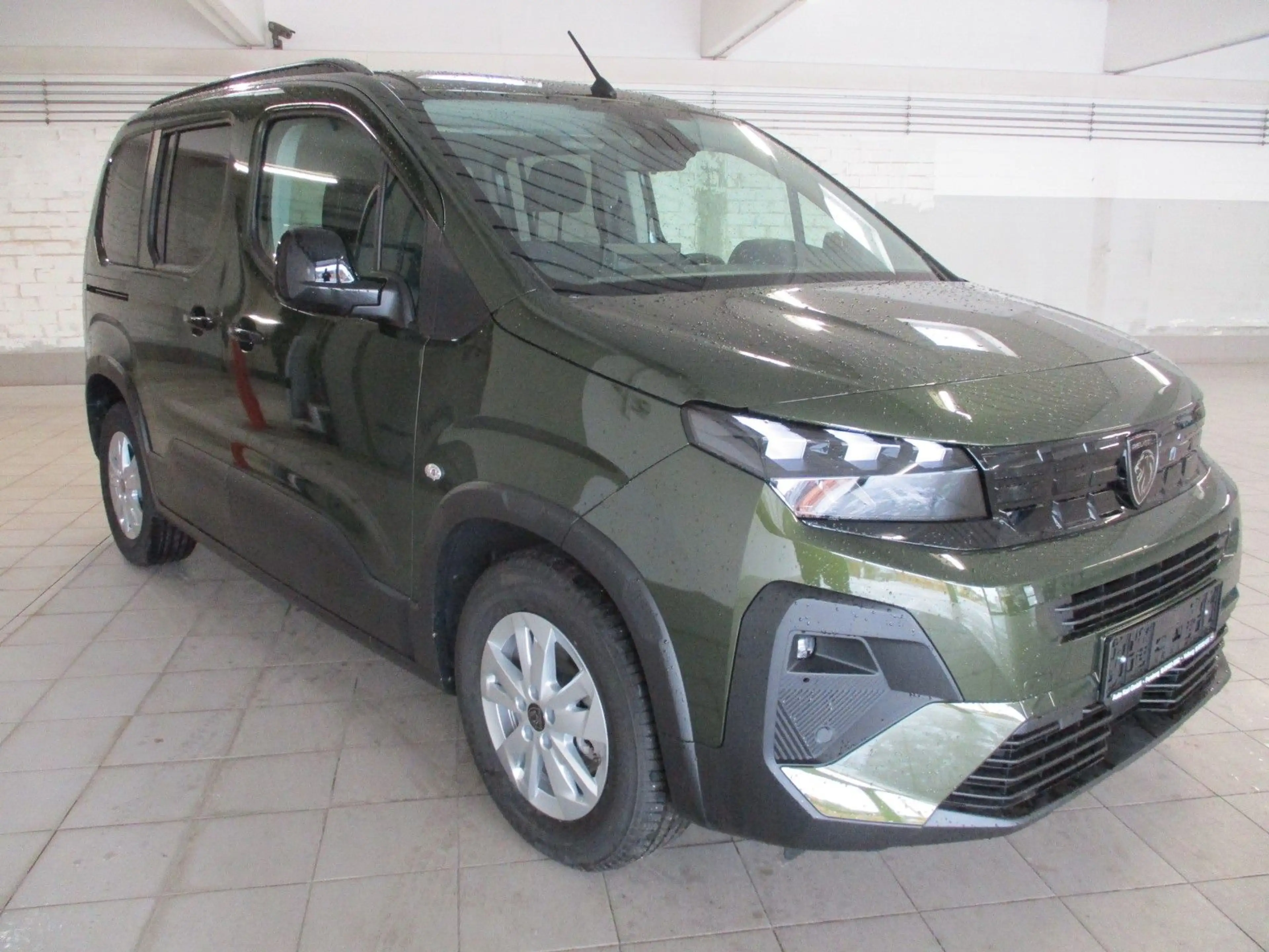 Peugeot Rifter Allure L1*KAMERA*CARPLAY*LED*SITZHEIZUNG — photo 2