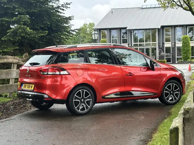 Renault Clio view 3
