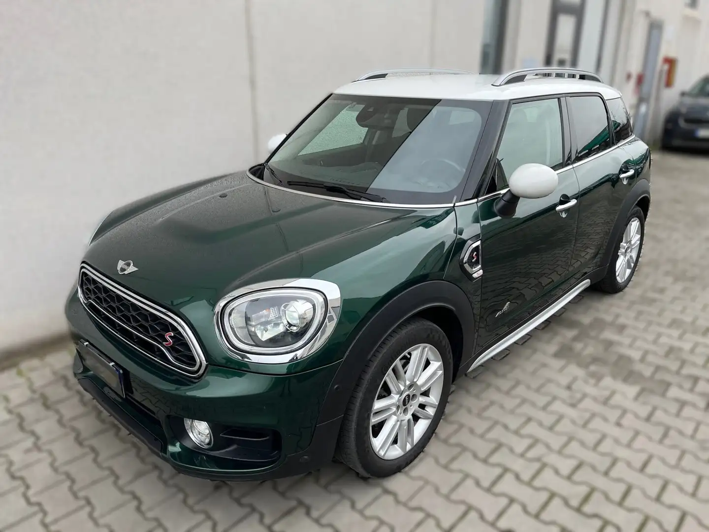 MINI Cooper D Countryman Mini 2.0 Cooper D Countryman ALL4 (S Pack) Vert - 2